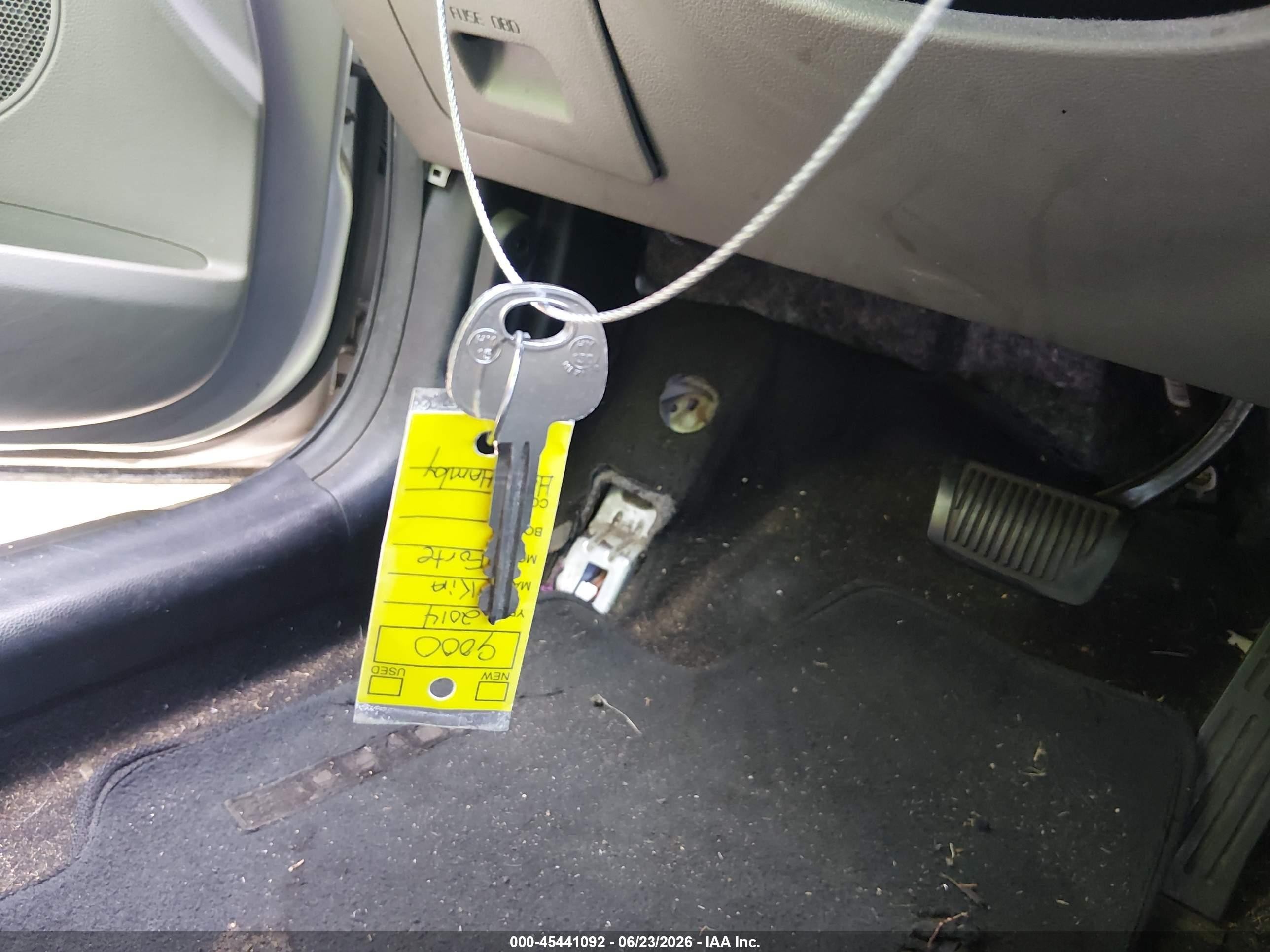 2014 Kia Forte Lx Silver vin: KNAFX4A68E5154396