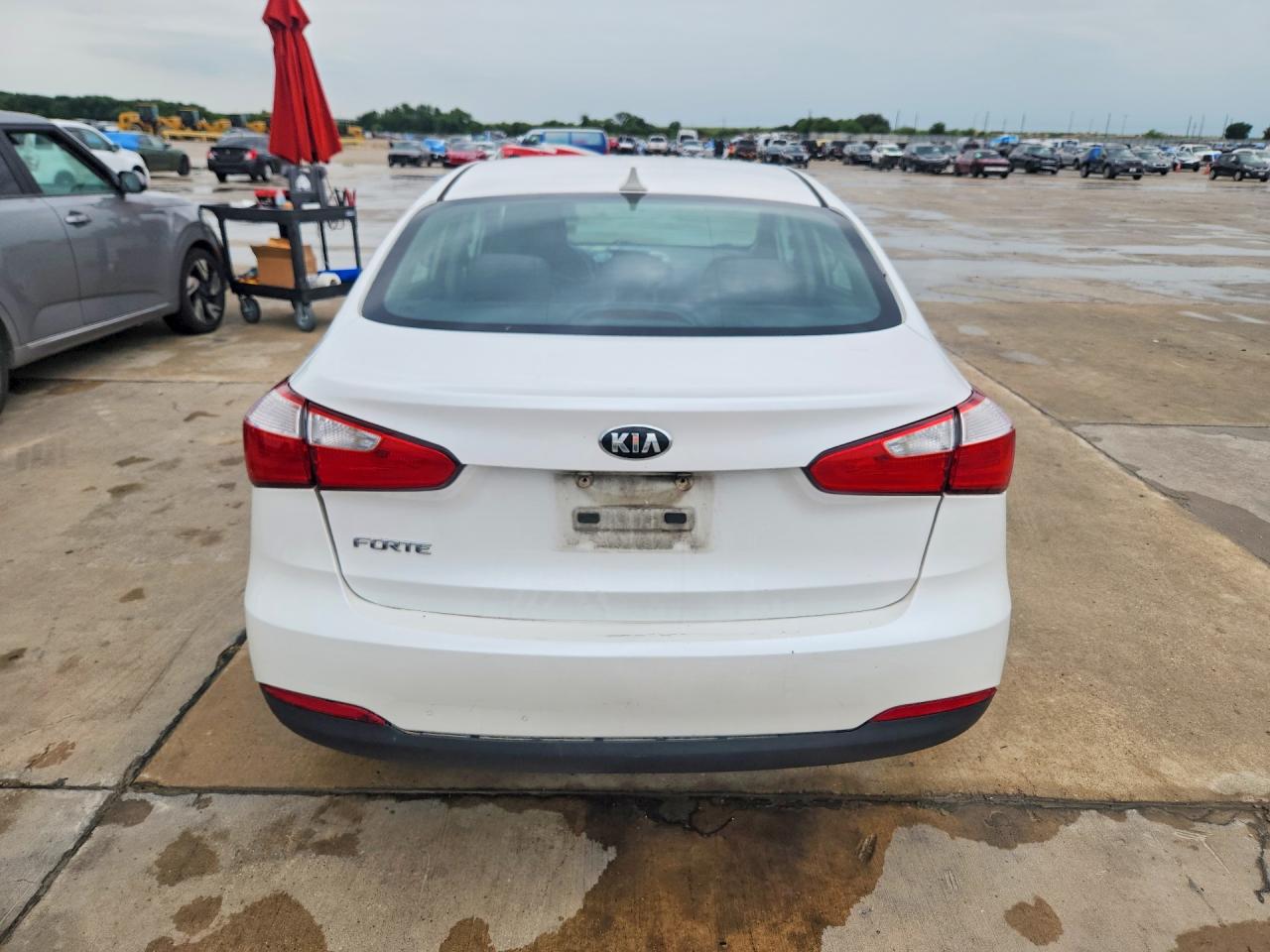 2015 Kia Forte Lx Белый vin: KNAFX4A68F5355829