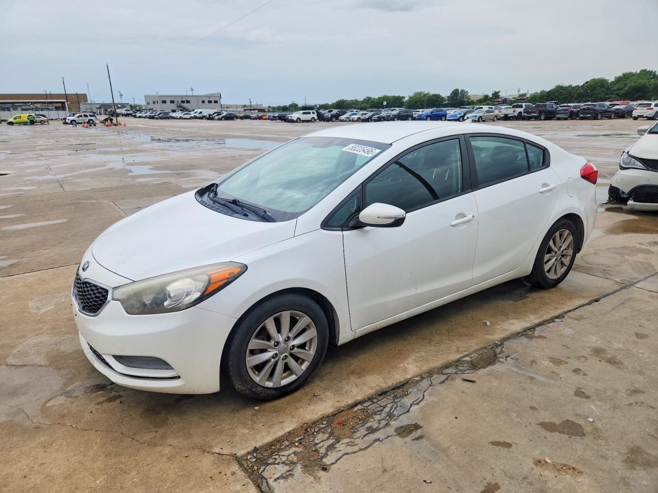 2015 Kia Forte Lx White vin: KNAFX4A68F5355829