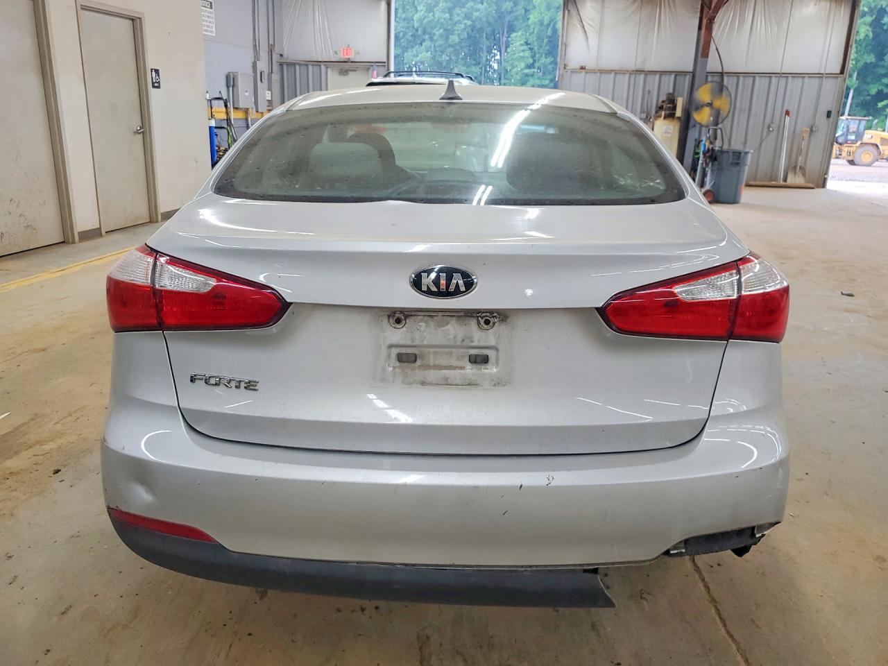 2015 Kia Forte Lx Silver vin: KNAFX4A68F5396090