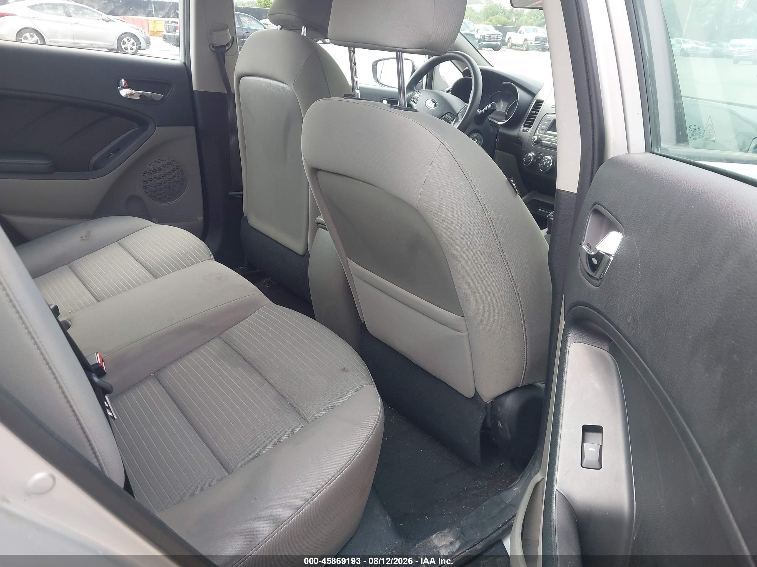 2015 Kia Forte Lx Silver vin: KNAFX4A68F5430514