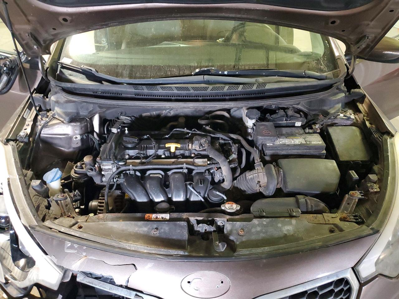 2014 Kia Forte Lx Tan vin: KNAFX4A69E5208420