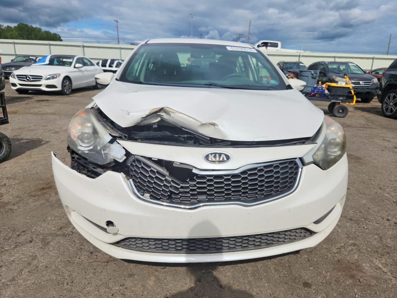2015 Kia Forte Lx White vin: KNAFX4A69F5306252