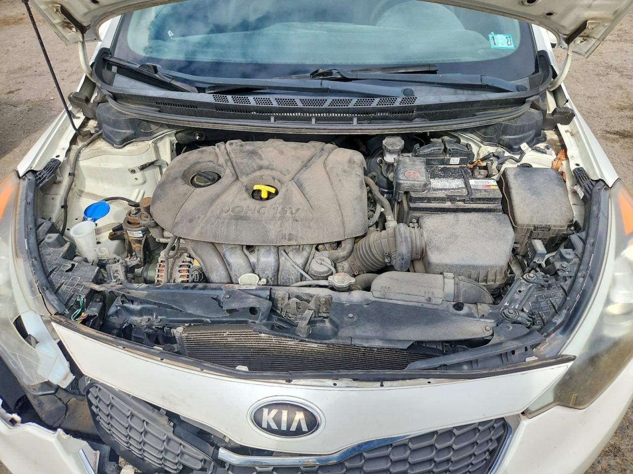 2015 Kia Forte Lx White vin: KNAFX4A69F5306252
