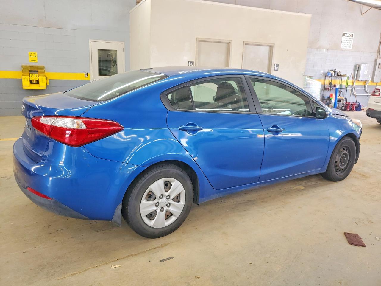 2015 Kia Forte Lx Blue vin: KNAFX4A69F5314027