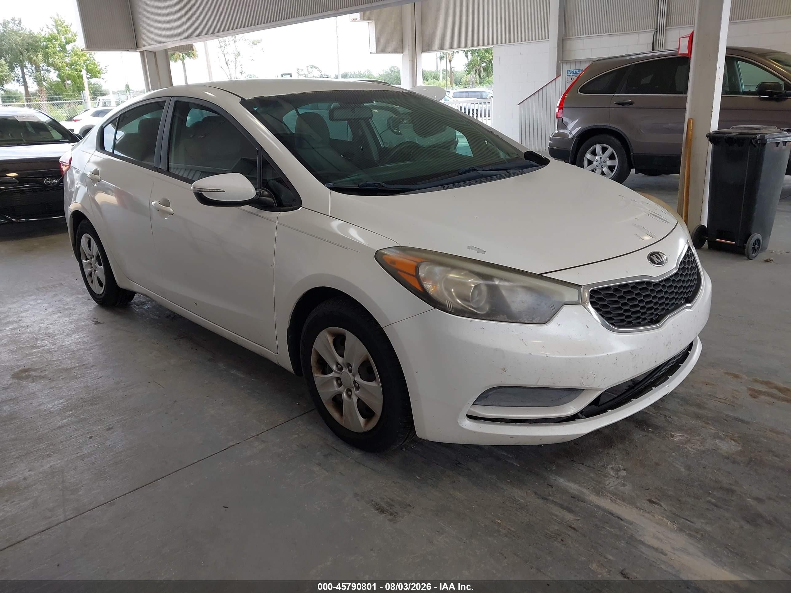 2015 Kia Forte Lx White vin: KNAFX4A69F5323889