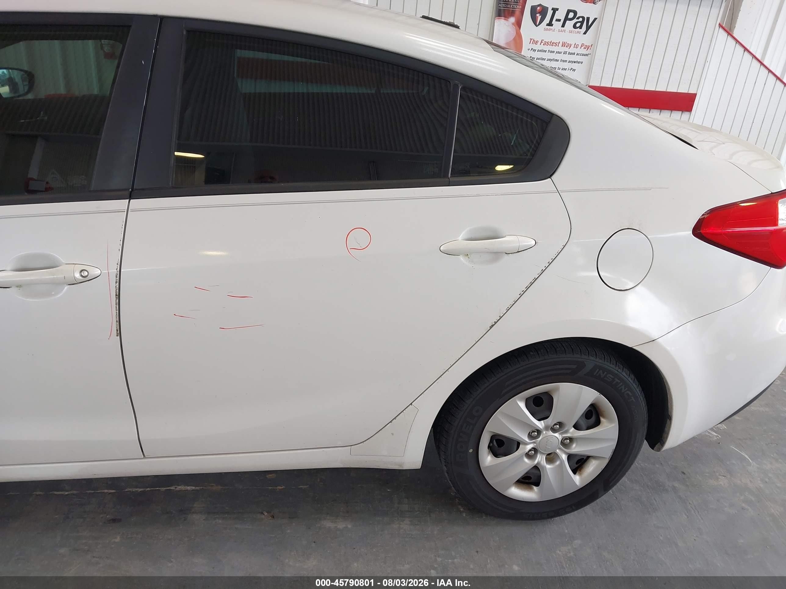 2015 Kia Forte Lx White vin: KNAFX4A69F5323889