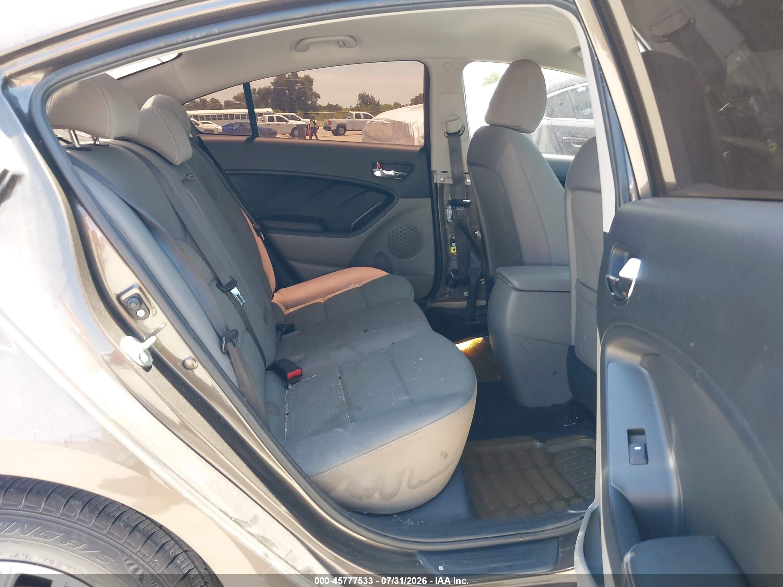 2015 Kia Forte Lx Pewter vin: KNAFX4A69F5333015