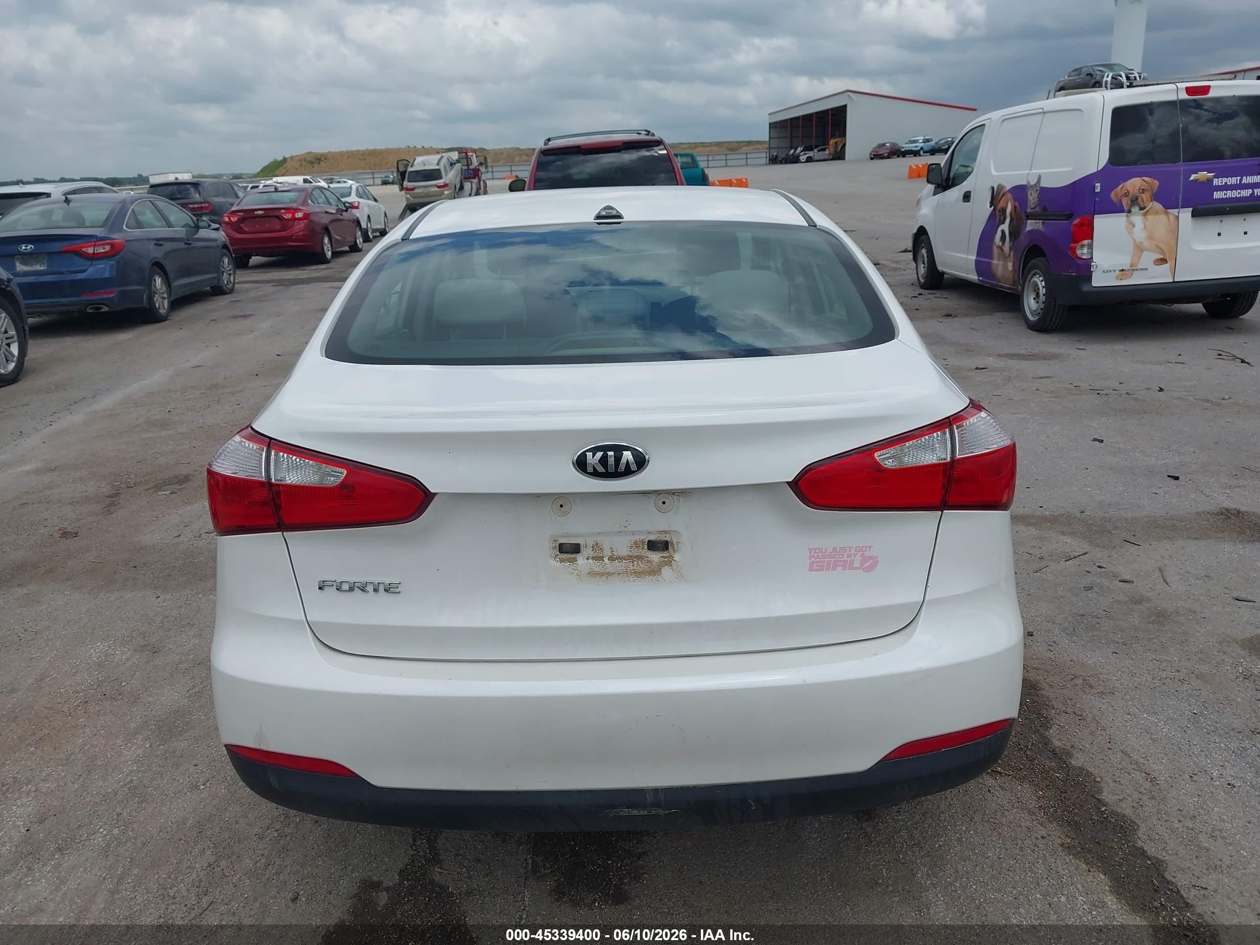 2014 Kia Forte Lx Белый vin: KNAFX4A6XE5134246