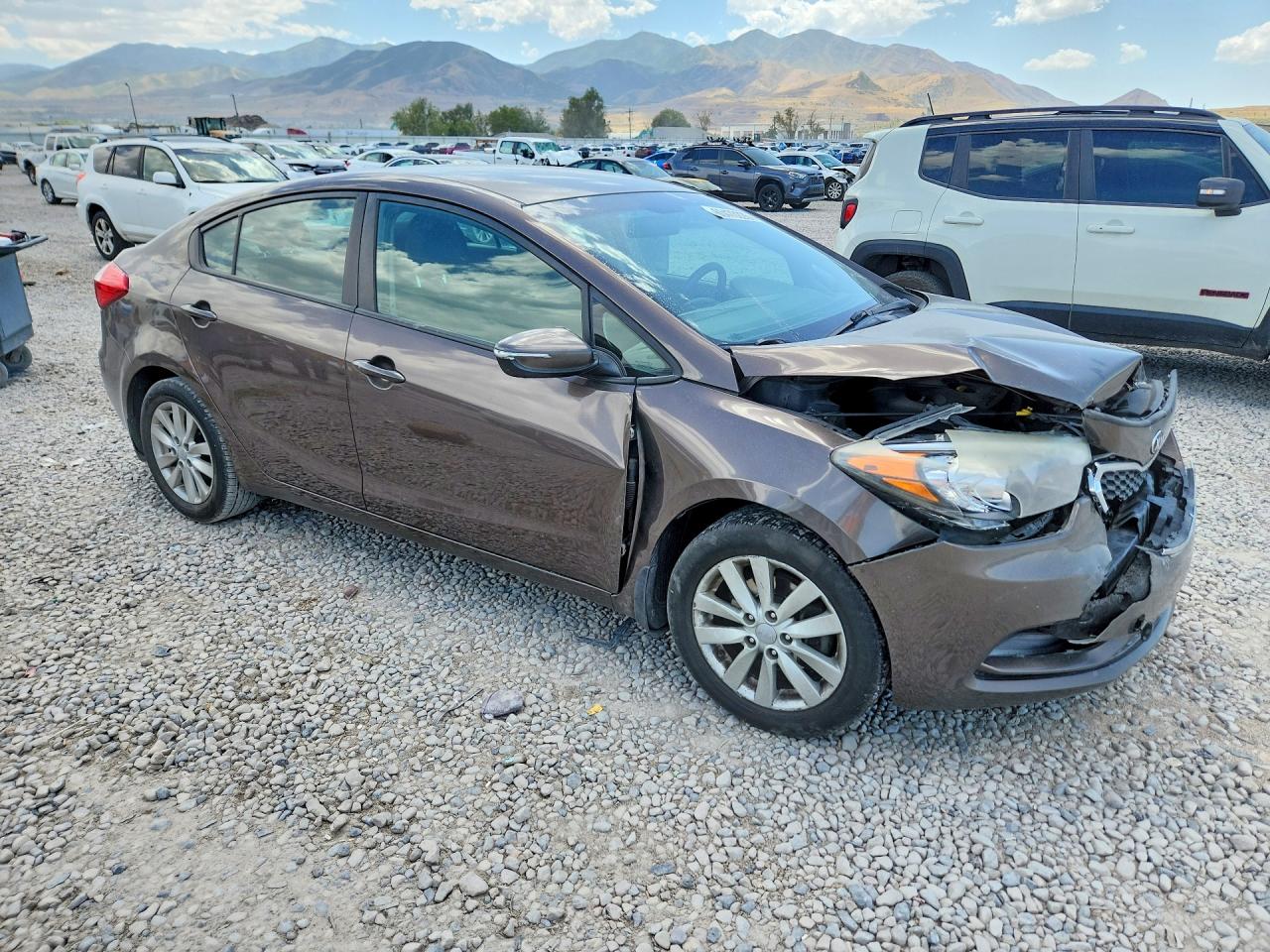 2014 Kia Forte Lx Brown vin: KNAFX4A6XE5237540