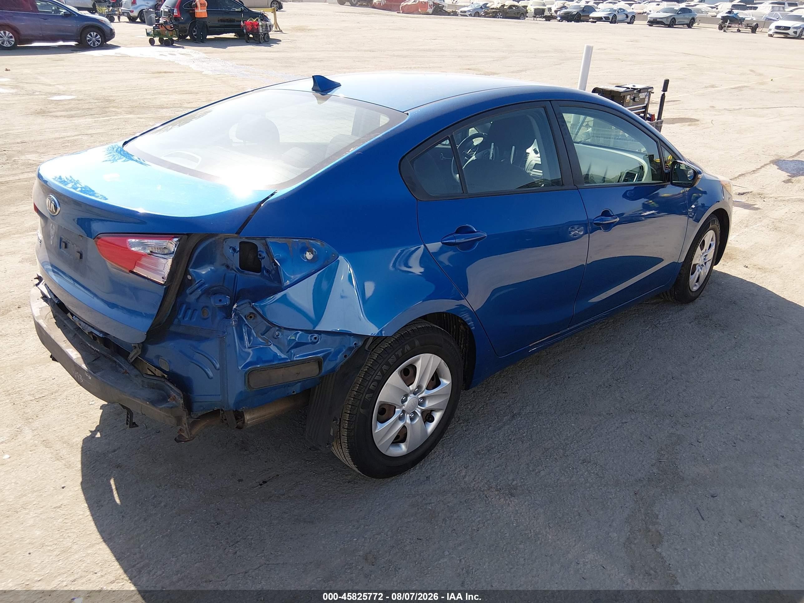 2015 Kia Forte Lx Синий vin: KNAFX4A6XF5278042