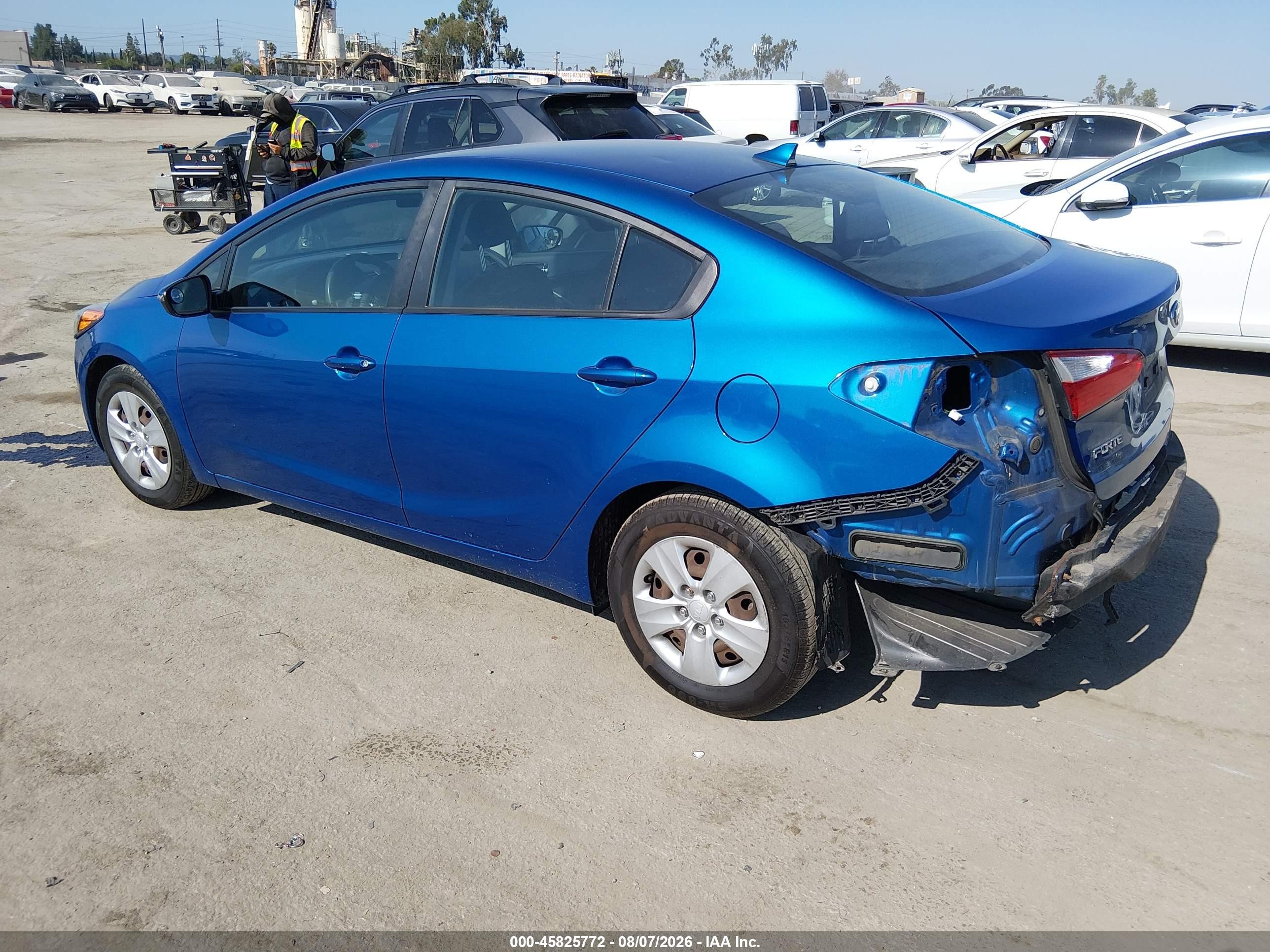 2015 Kia Forte Lx Синий vin: KNAFX4A6XF5278042