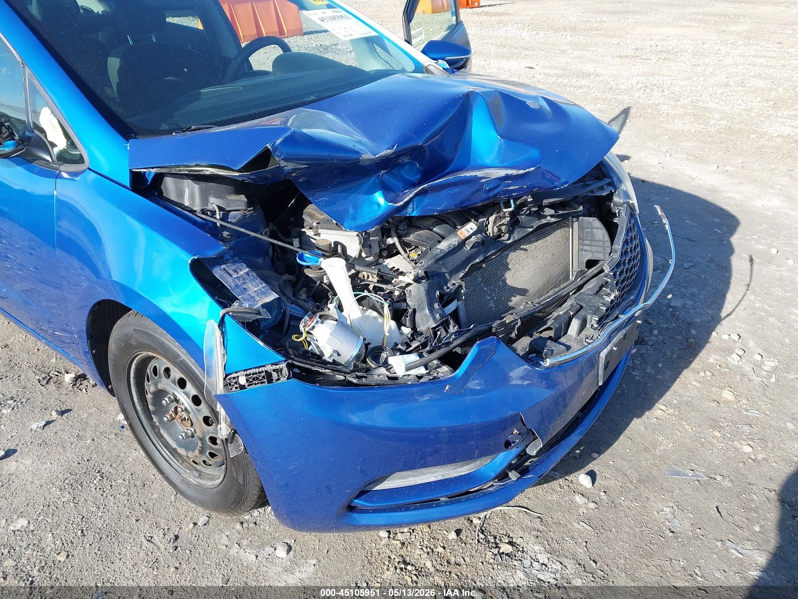 2015 Kia Forte Lx Синий vin: KNAFX4A6XF5332147