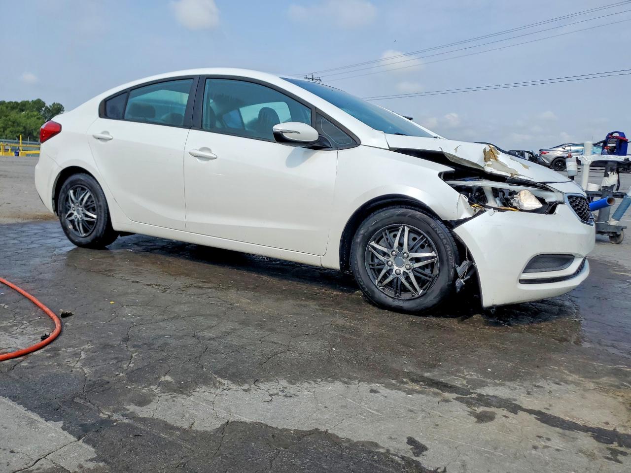 2015 Kia Forte Lx White vin: KNAFX4A6XF5339244