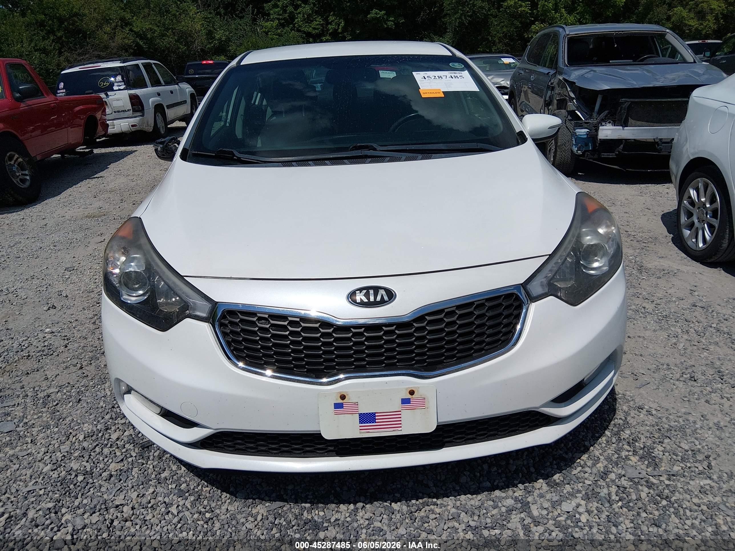 2014 Kia Forte Ex White vin: KNAFX4A80E5122446
