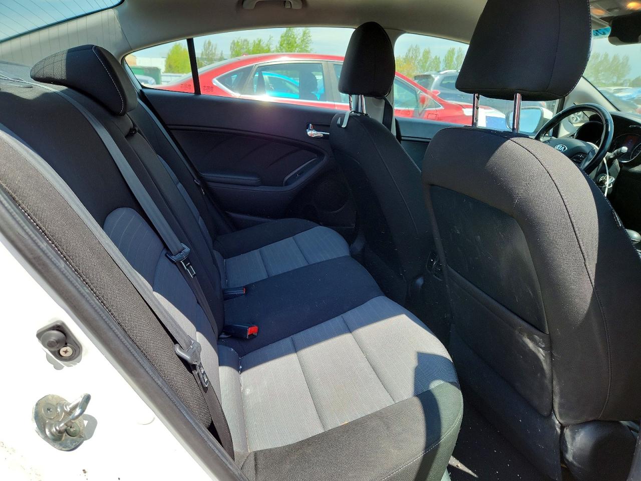 2014 Kia Forte Ex White vin: KNAFX4A80E5230047