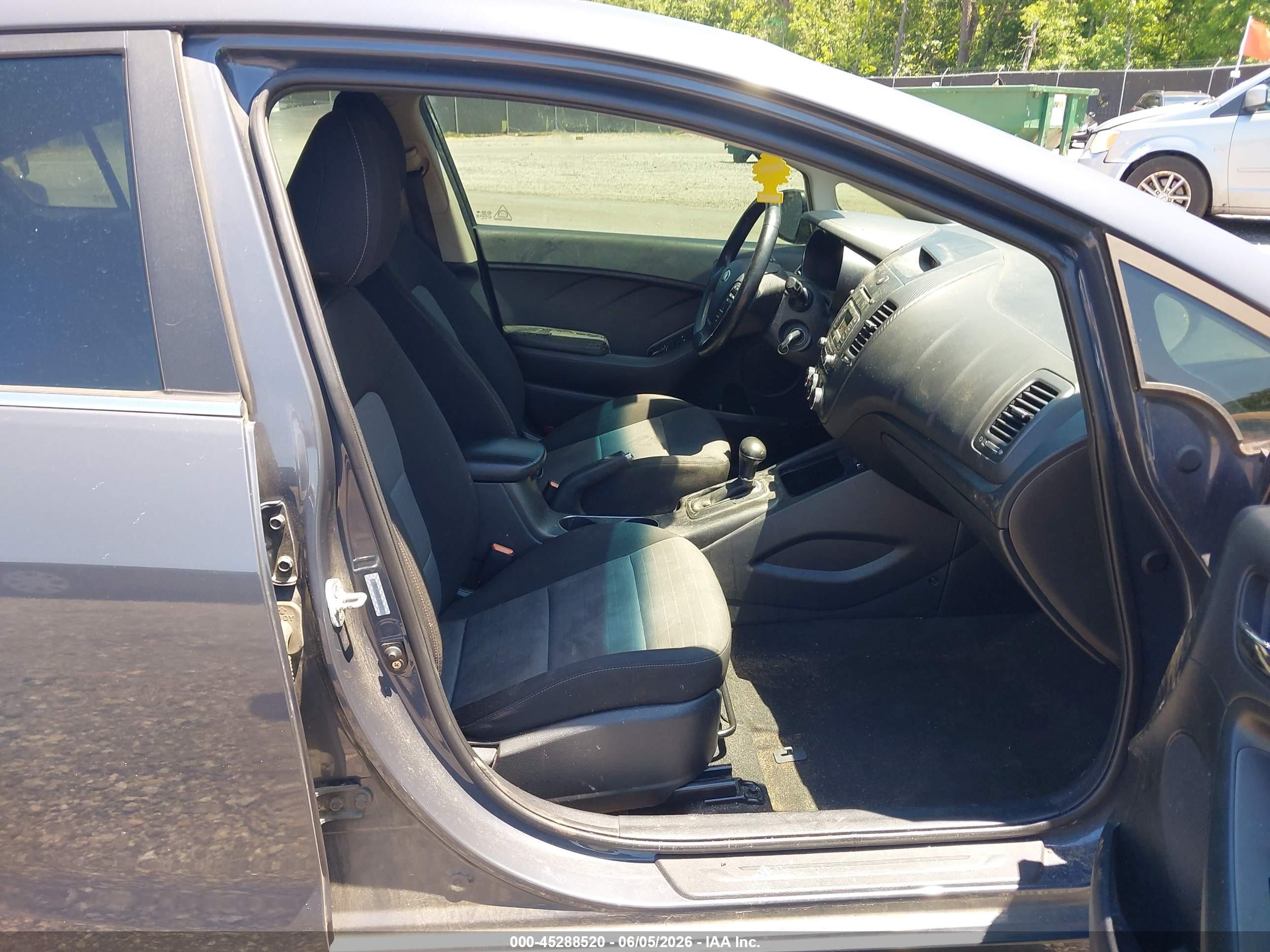 2015 Kia Forte Ex Gray vin: KNAFX4A80F5266127