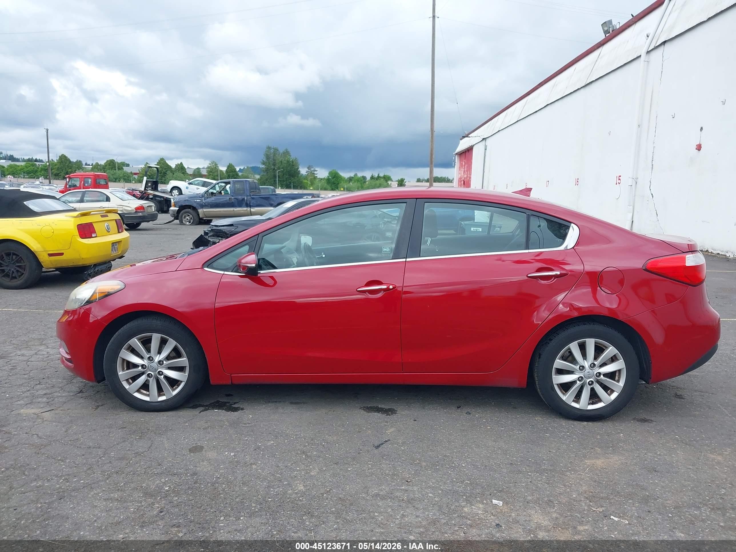 2014 Kia Forte Ex Red vin: KNAFX4A81E5053475
