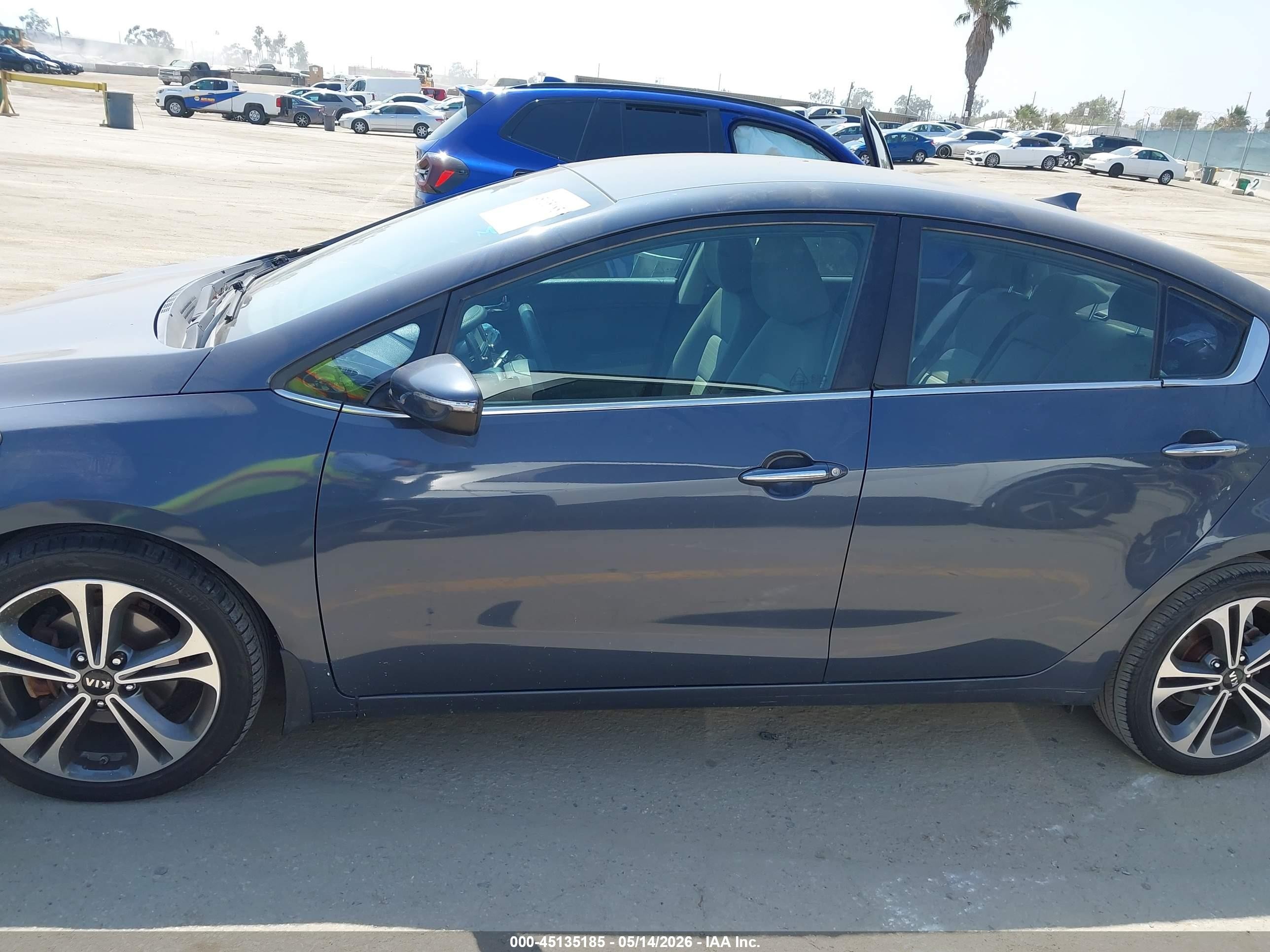 2014 Kia Forte Ex Black vin: KNAFX4A81E5103954