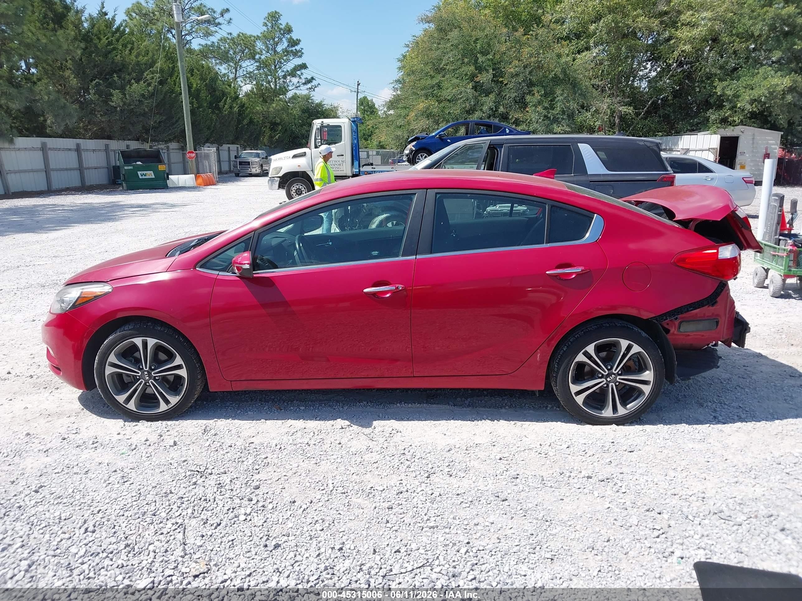 2014 Kia Forte Ex Red vin: KNAFX4A81E5232020