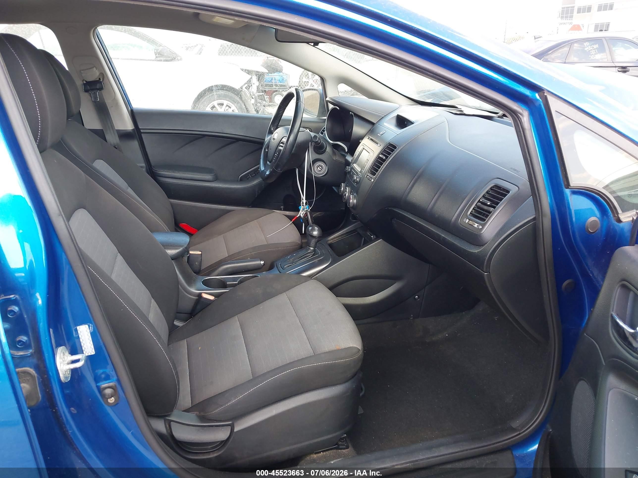 2014 Kia Forte Ex Blue vin: KNAFX4A82E5090910