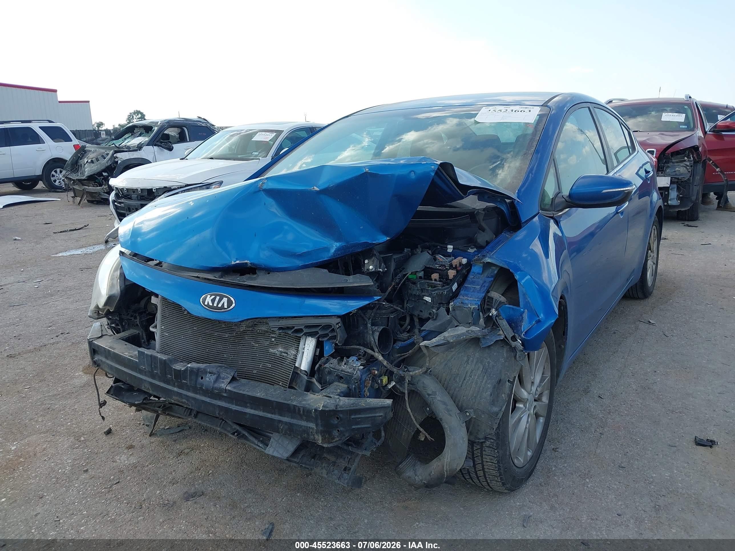 2014 Kia Forte Ex Blue vin: KNAFX4A82E5090910