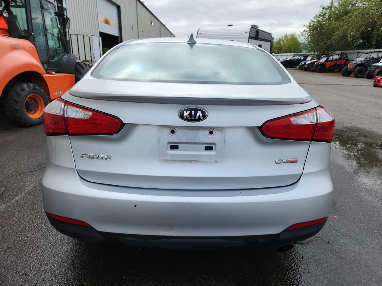 2015 Kia Forte Ex Silver vin: KNAFX4A82F5269630 Damage: Rear Bumper, Multiple Scratches Heavy, 3