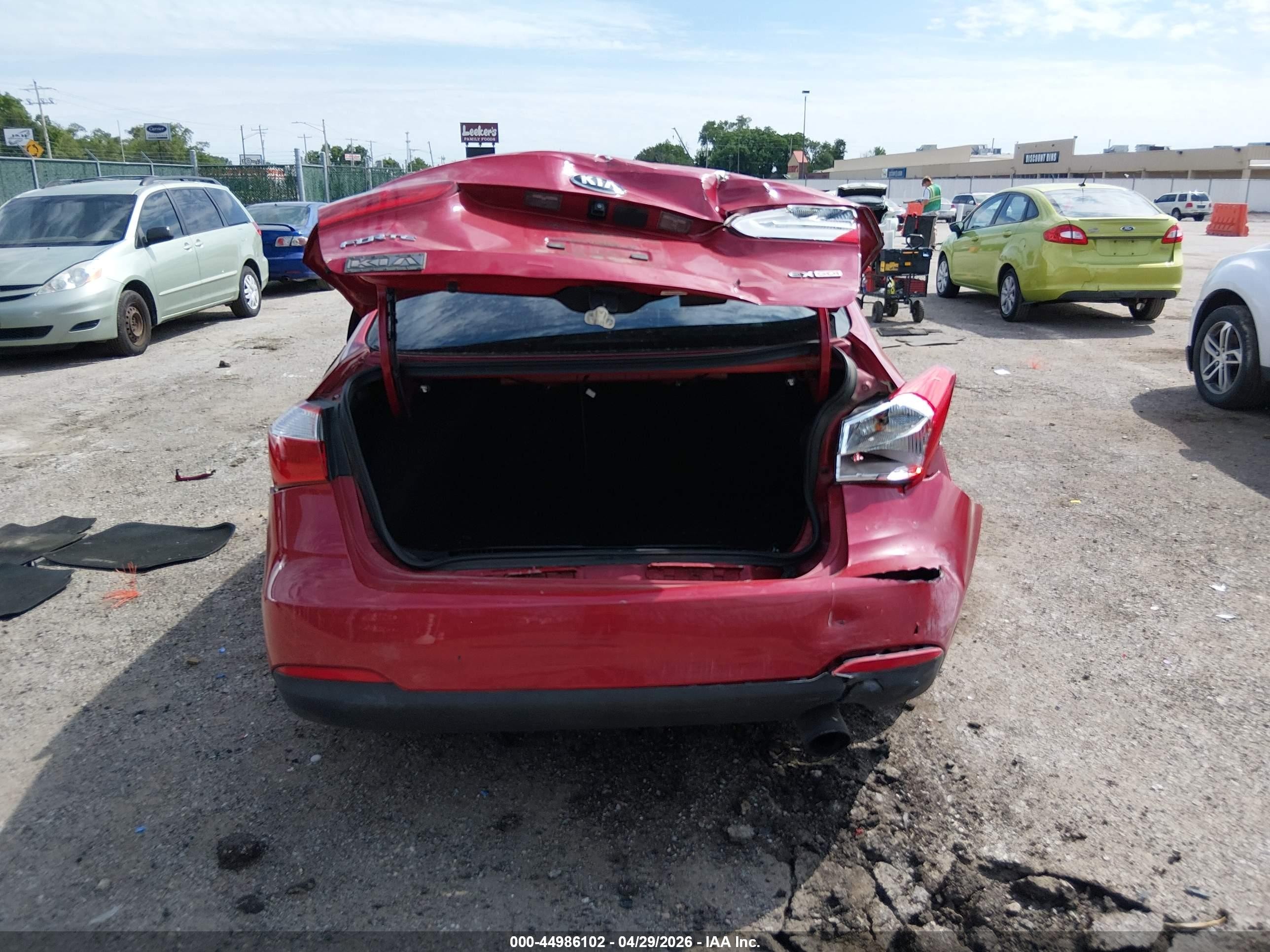 2014 Kia Forte Ex Red vin: KNAFX4A83E5176579