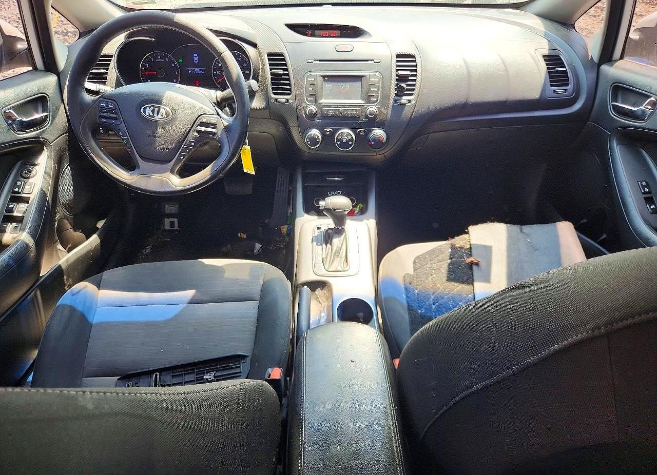 2014 Kia Forte White vin: KNAFX4A85E5115573