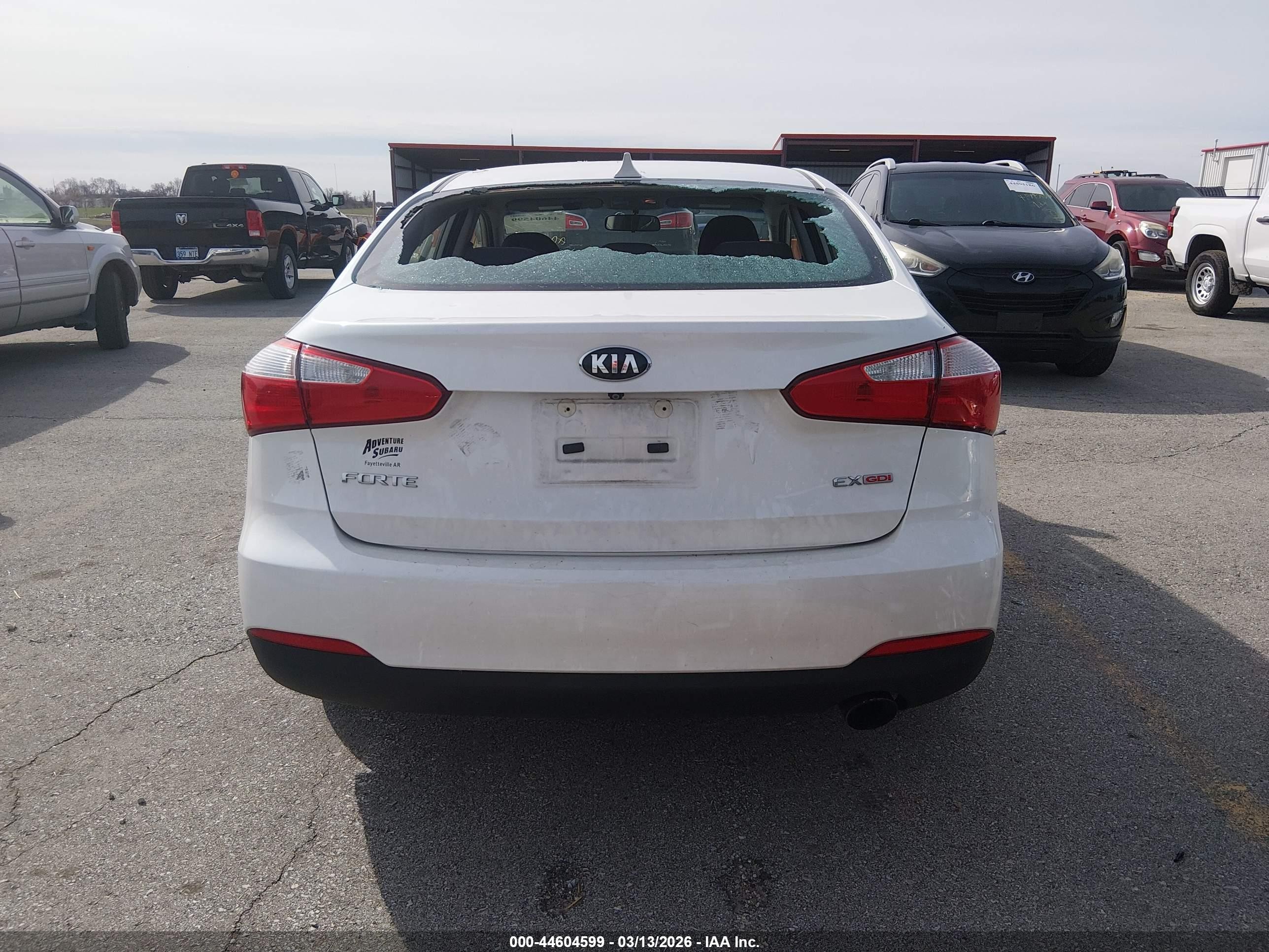 2016 Kia Forte Ex White vin: KNAFX4A87G5451468