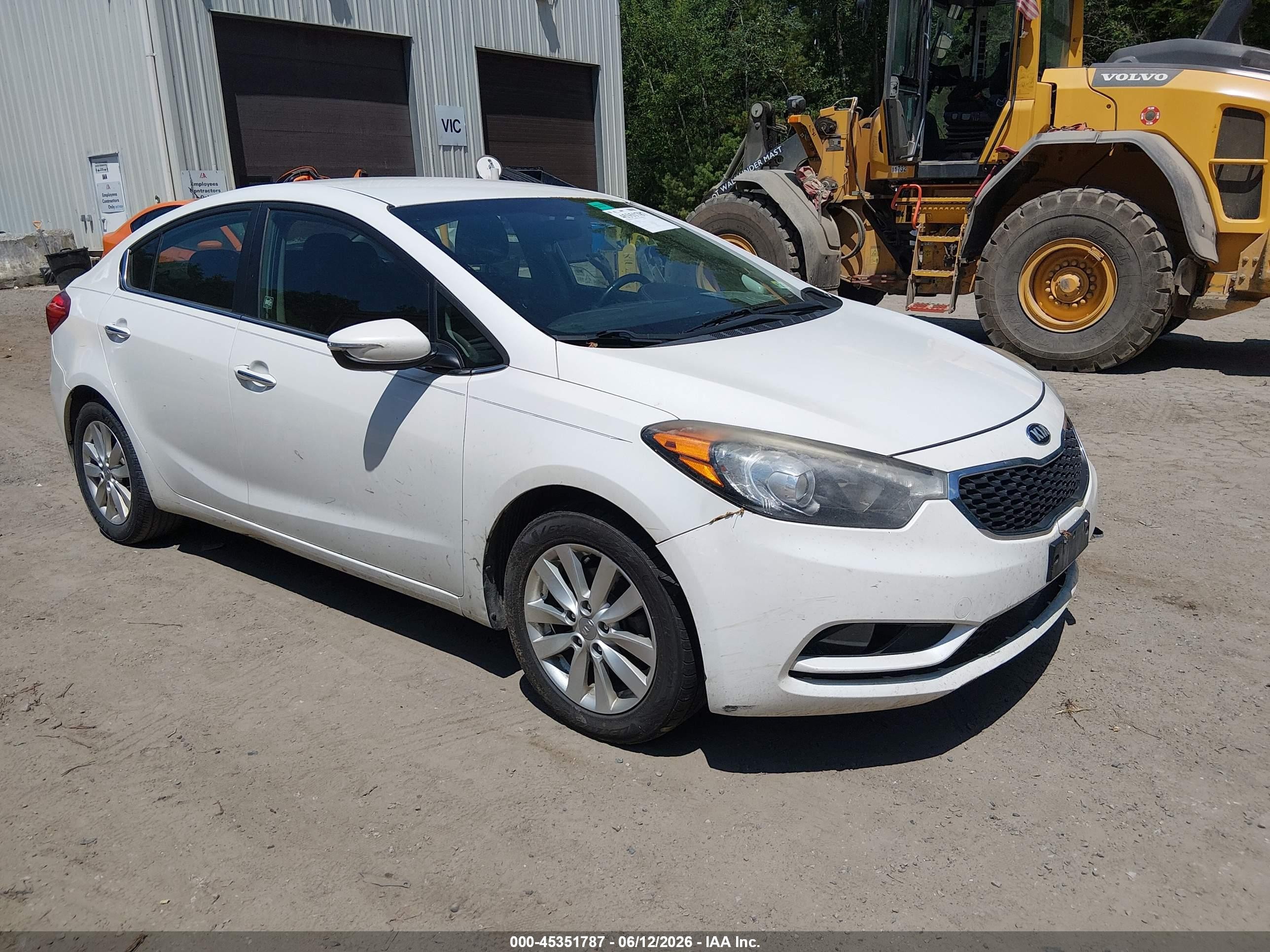 2014 Kia Forte Ex White vin: KNAFX4A89E5088636