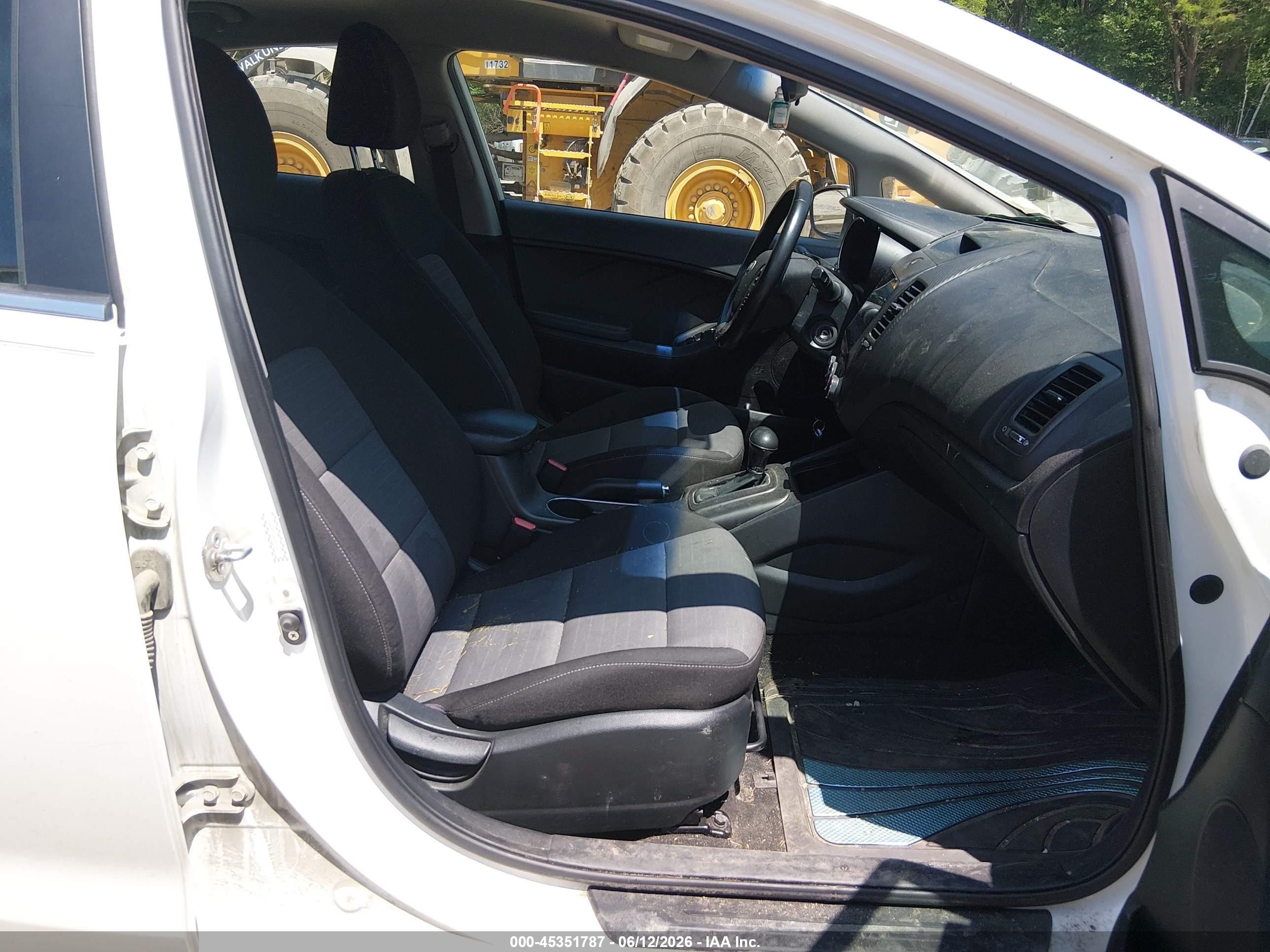 2014 Kia Forte Ex White vin: KNAFX4A89E5088636