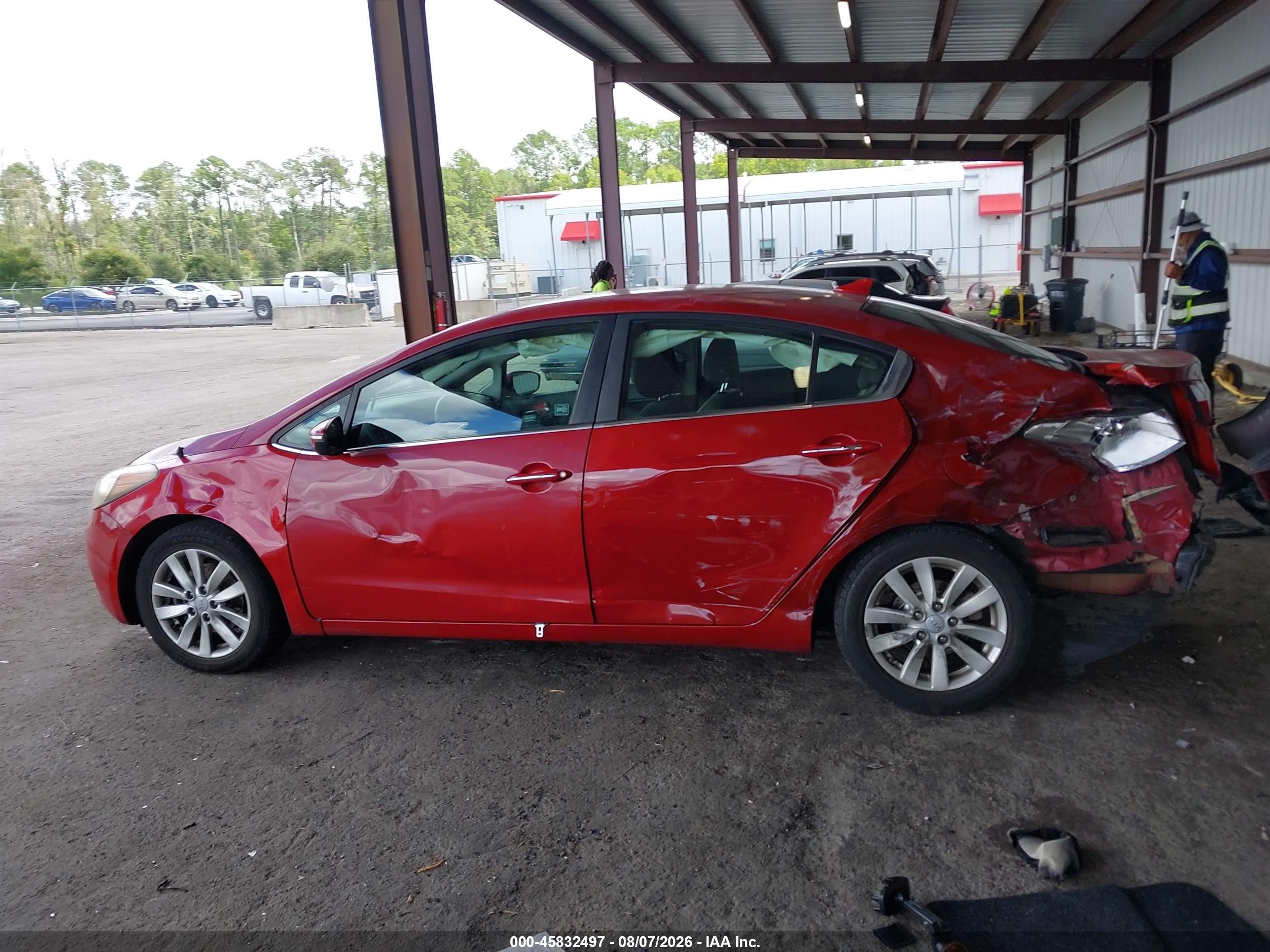 2014 Kia Forte Ex Red vin: KNAFX4A8XE5138931