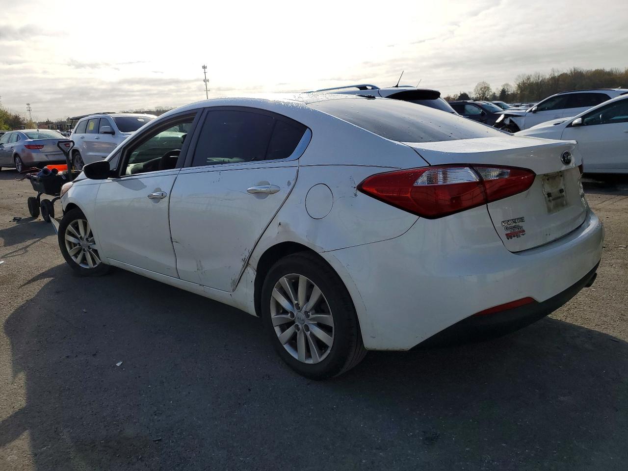 2015 Kia Forte Ex Белый vin: KNAFX4A8XF5306696