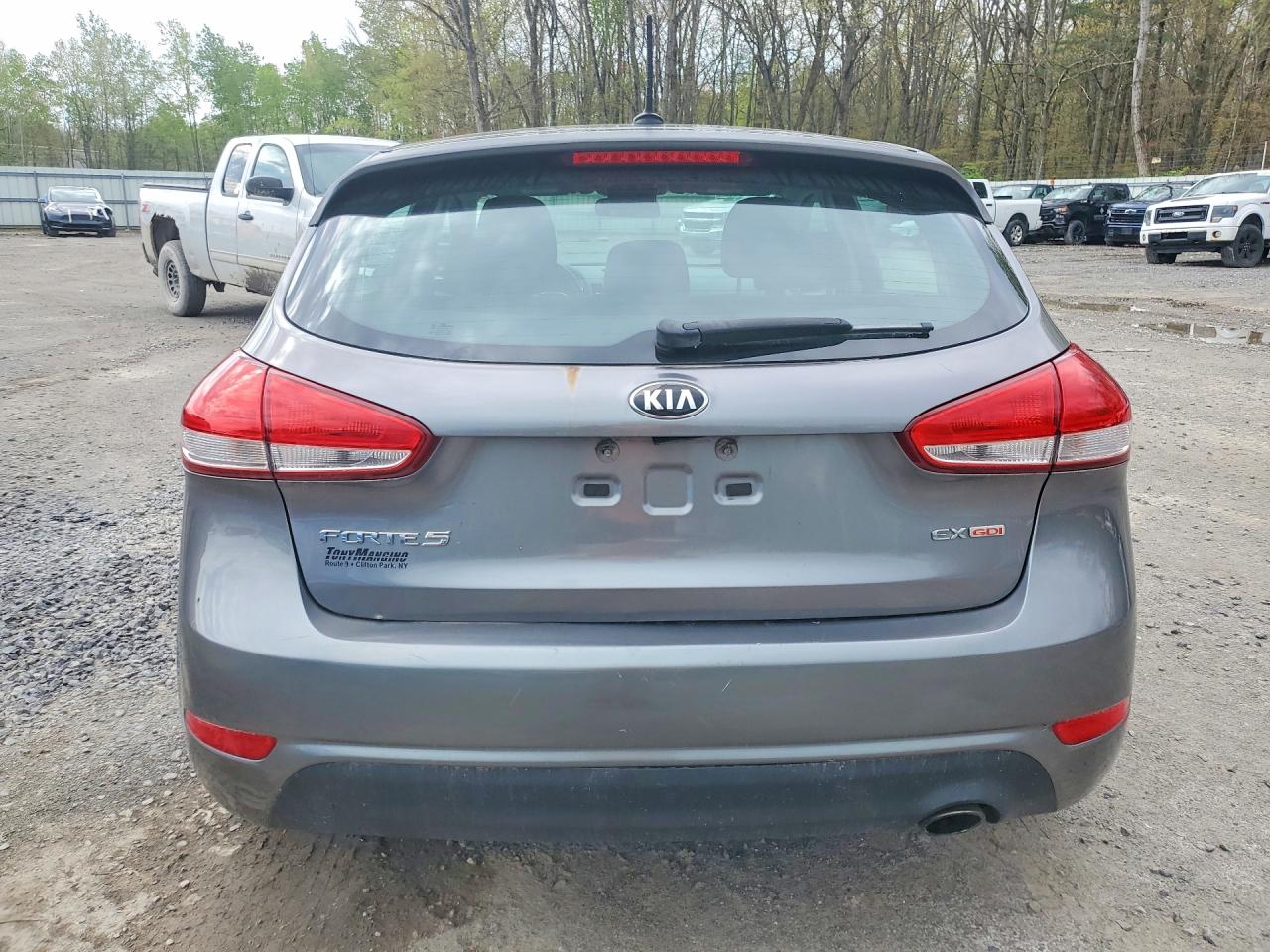 2015 Kia Forte5 Ex Серый vin: KNAFX5A80F5318555