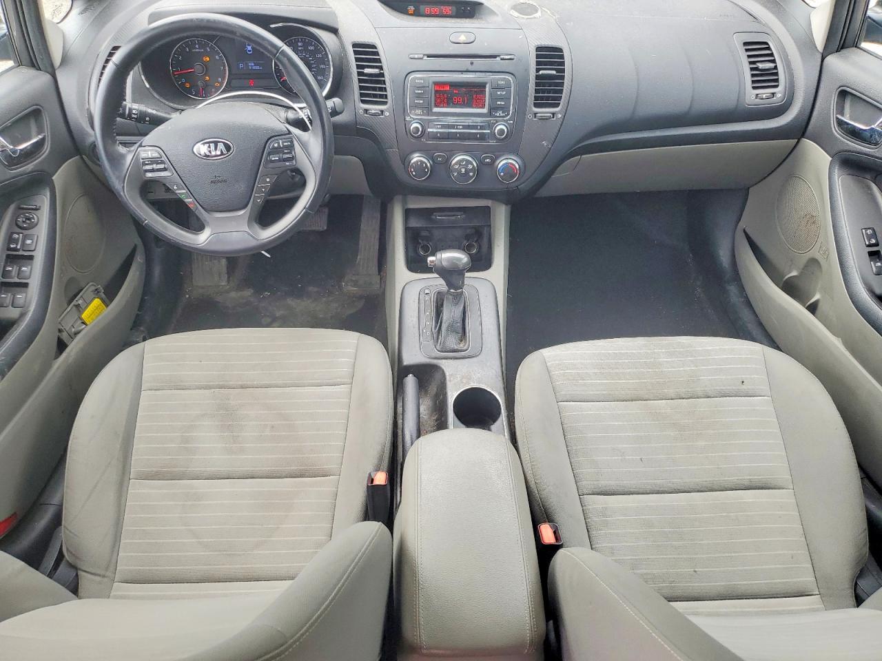2015 Kia Forte5 Ex Серый vin: KNAFX5A80F5318555