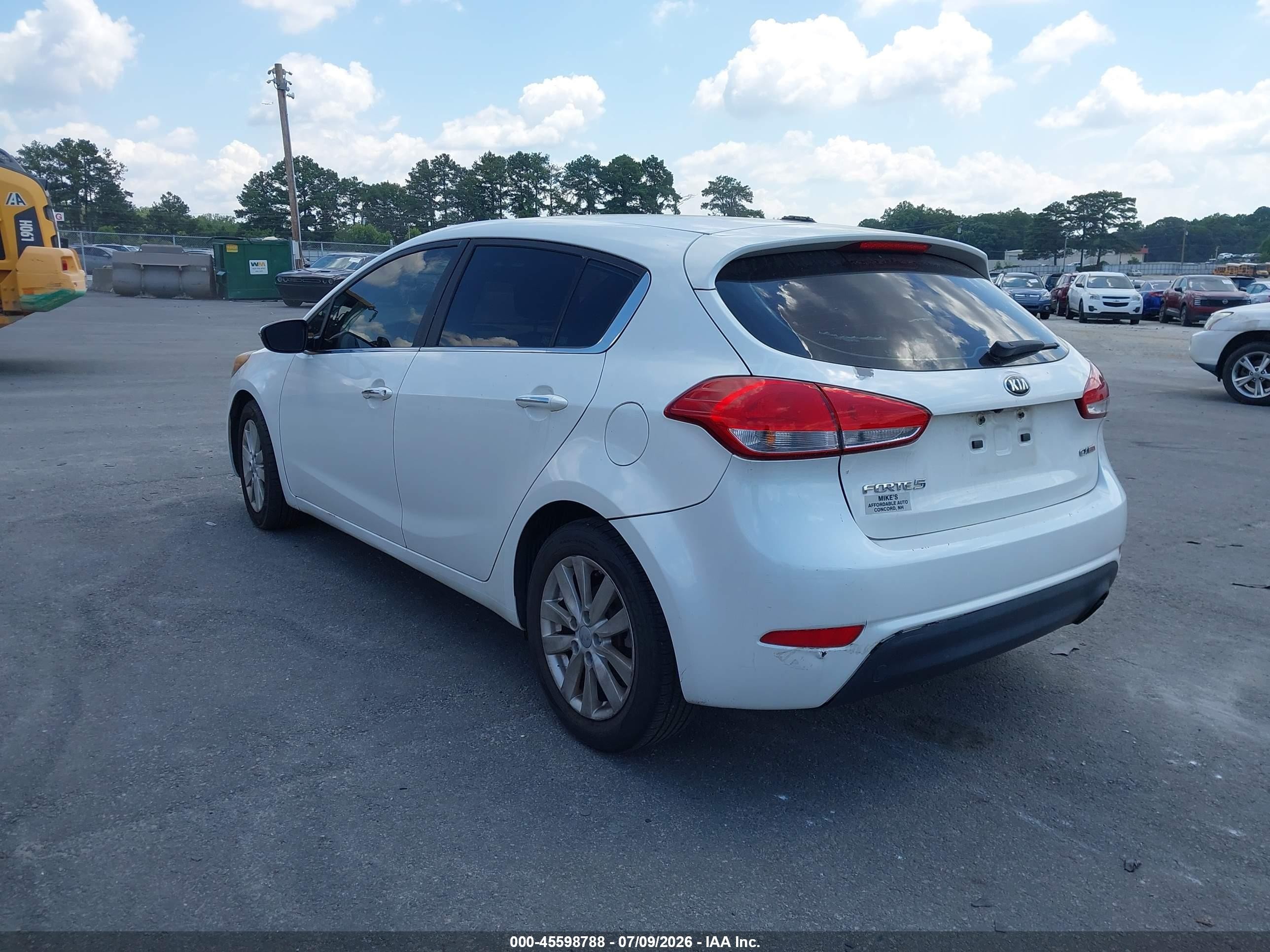 2014 Kia Forte Ex White vin: KNAFX5A81E5163531