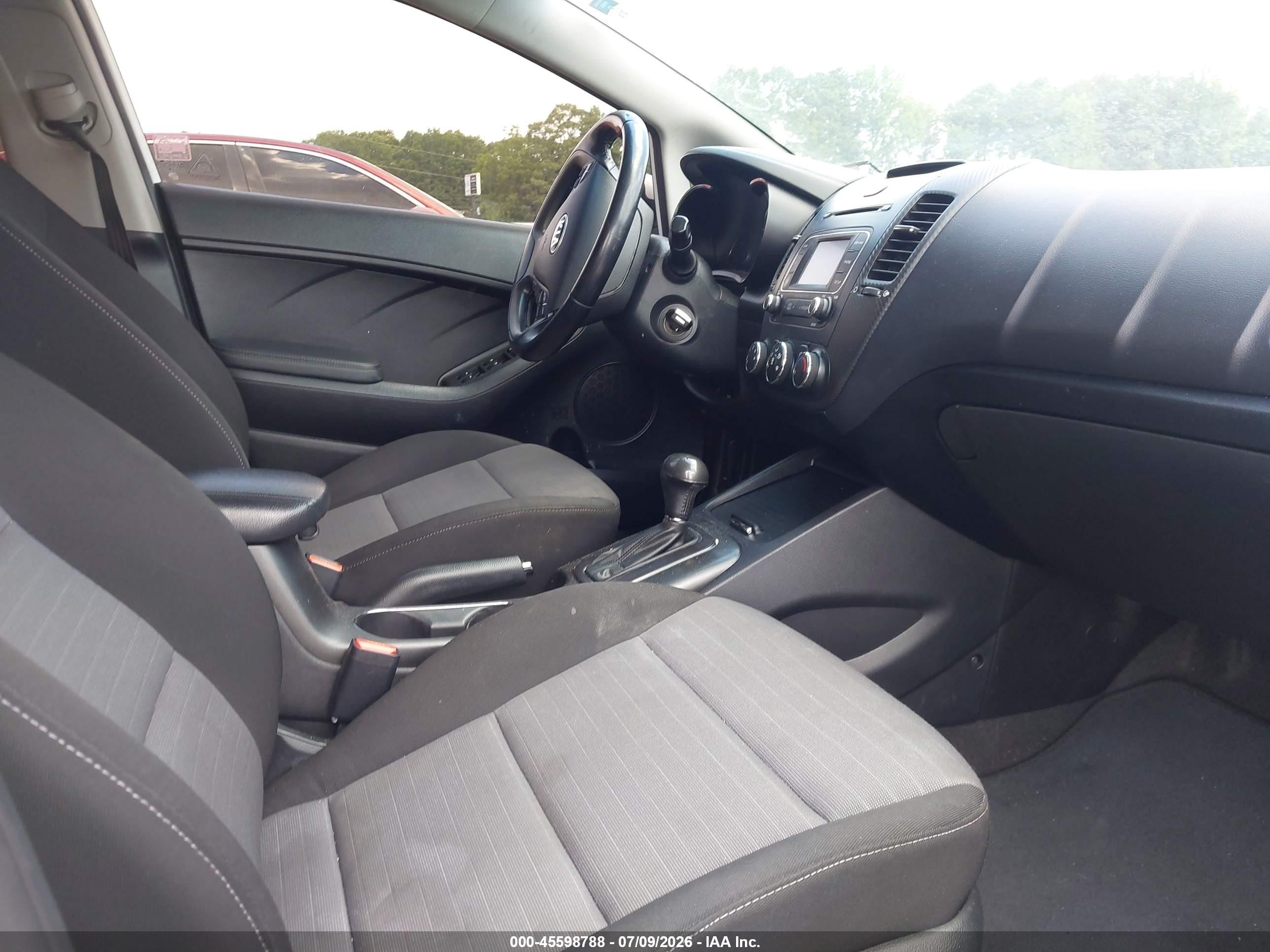 2014 Kia Forte Ex White vin: KNAFX5A81E5163531