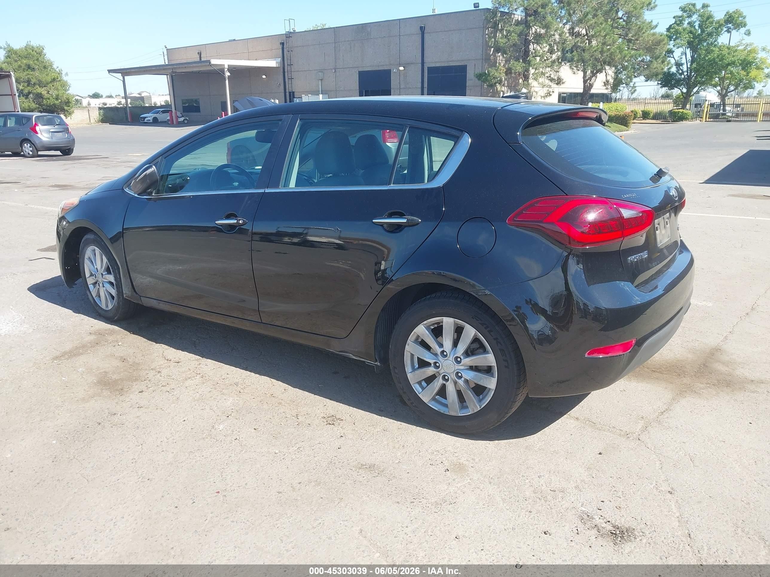 2015 Kia Forte Ex Black vin: KNAFX5A81F5356358