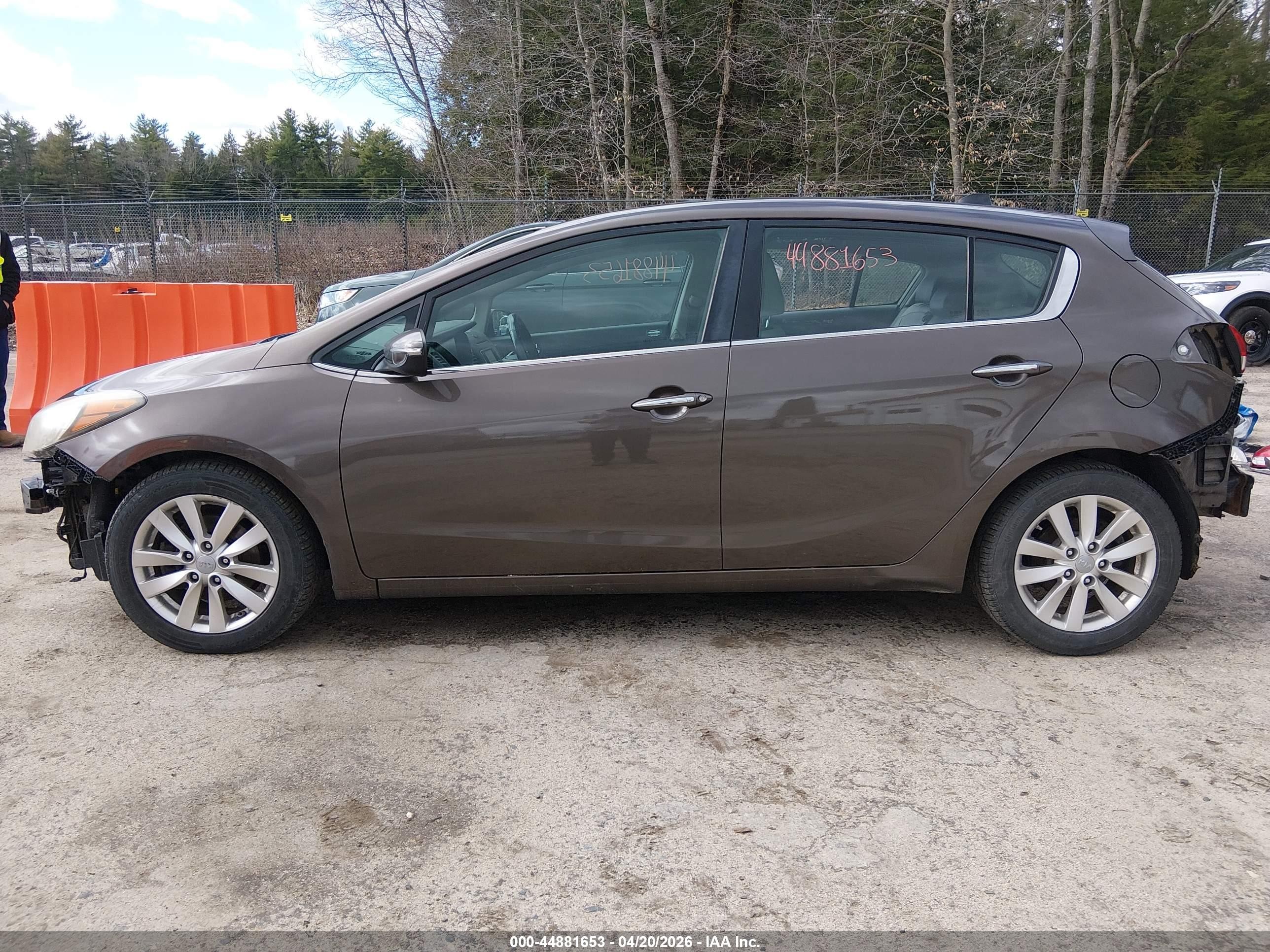 2015 Kia Forte Ex Brown vin: KNAFX5A82F5313745