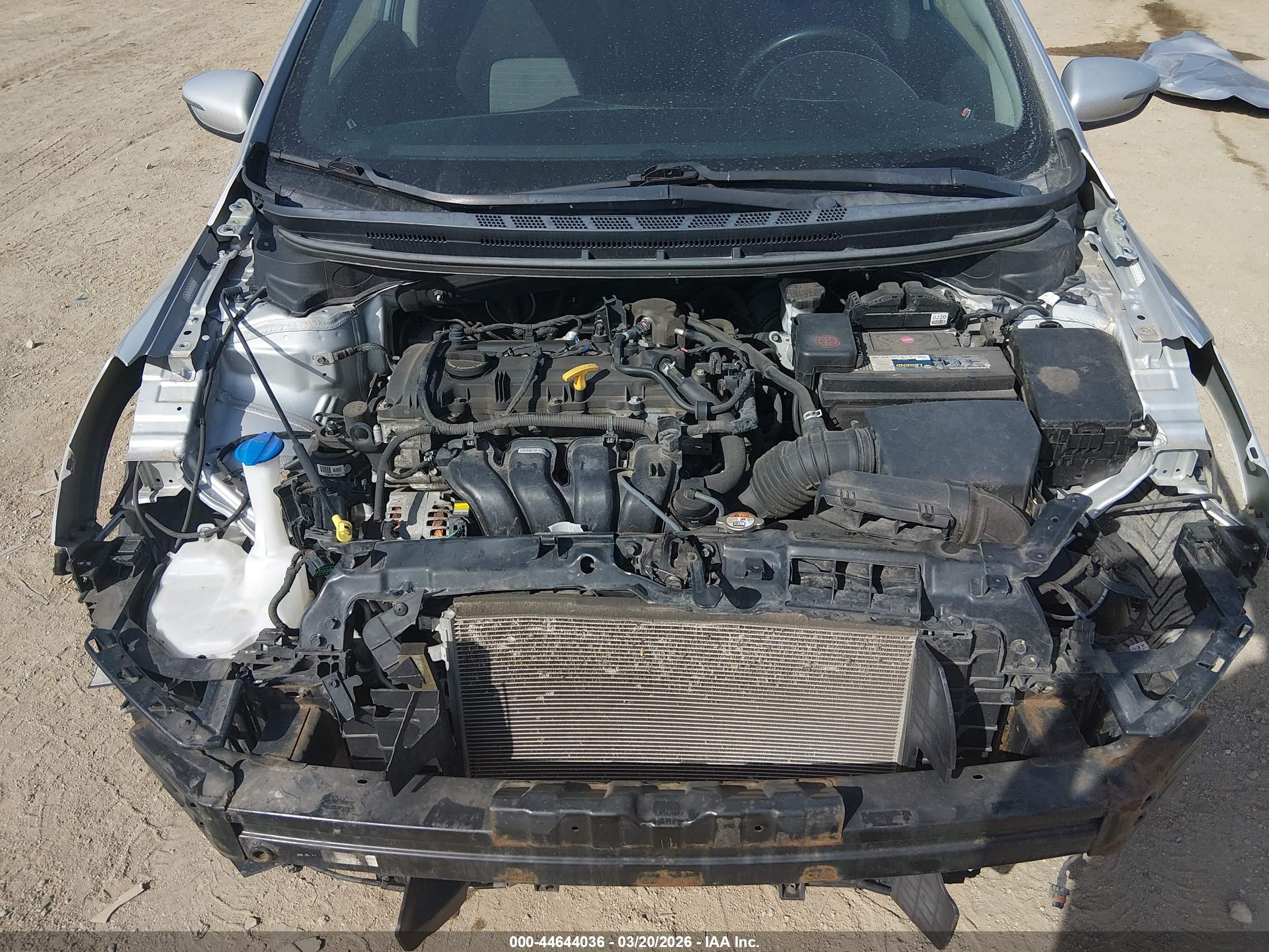 2016 Kia Forte Ex Серебряный vin: KNAFX5A84G5629245