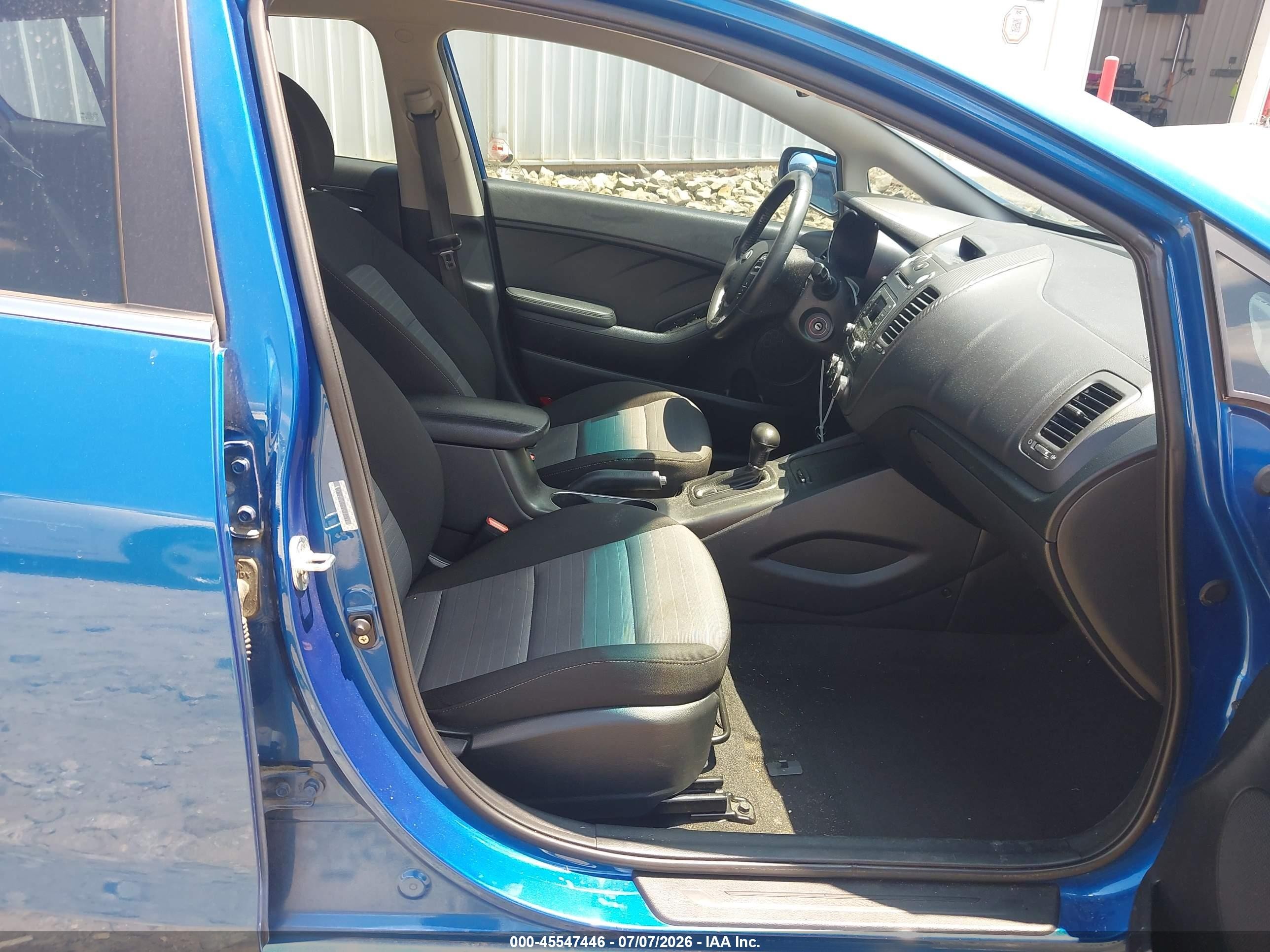 2015 Kia Forte Ex Blue vin: KNAFX5A86F5266929