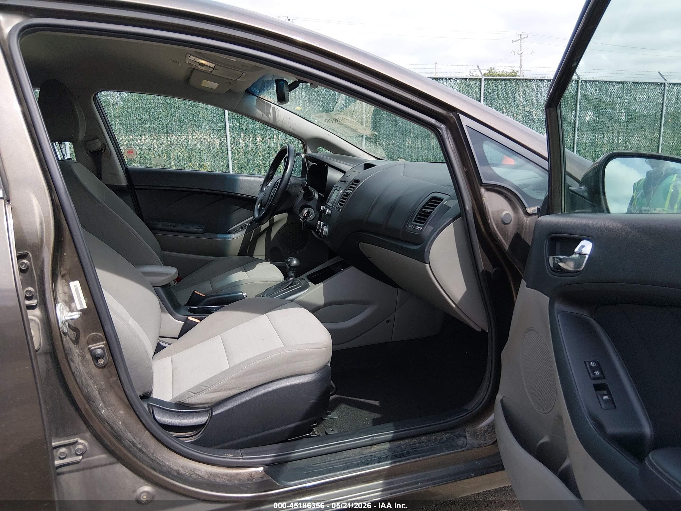 2015 Kia Forte Ex Brown vin: KNAFX5A87F5301767