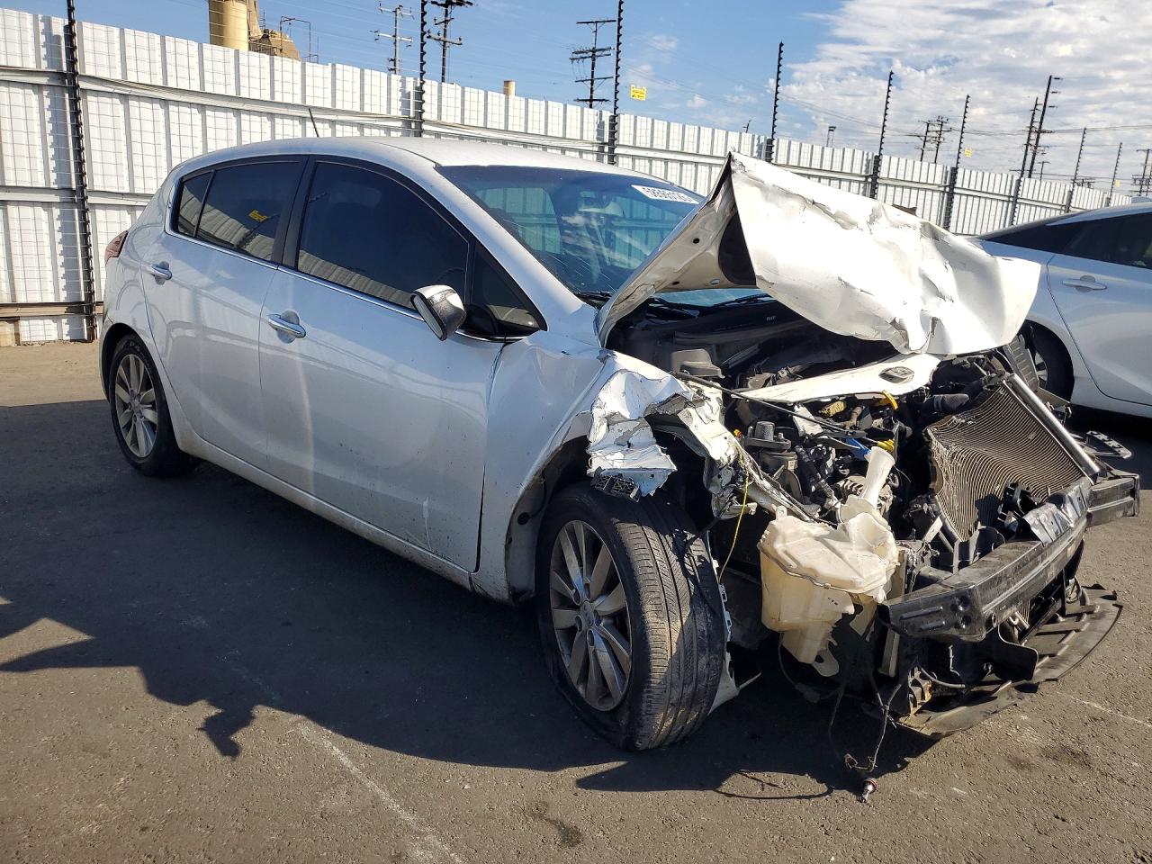 2015 Kia Forte Ex Белый vin: KNAFX5A88F5339752