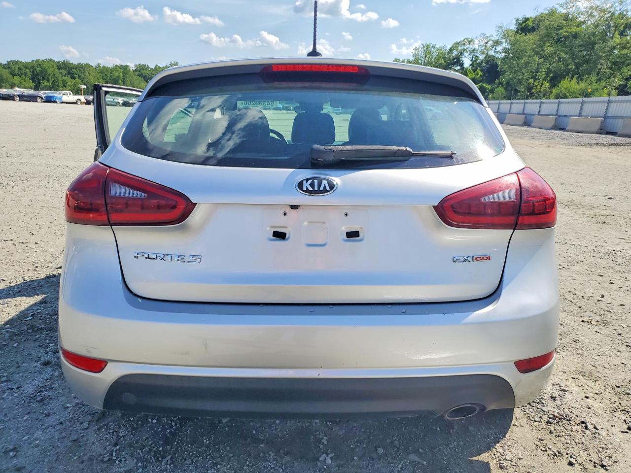2014 Kia Forte Ex Silver vin: KNAFX5A89E5195370