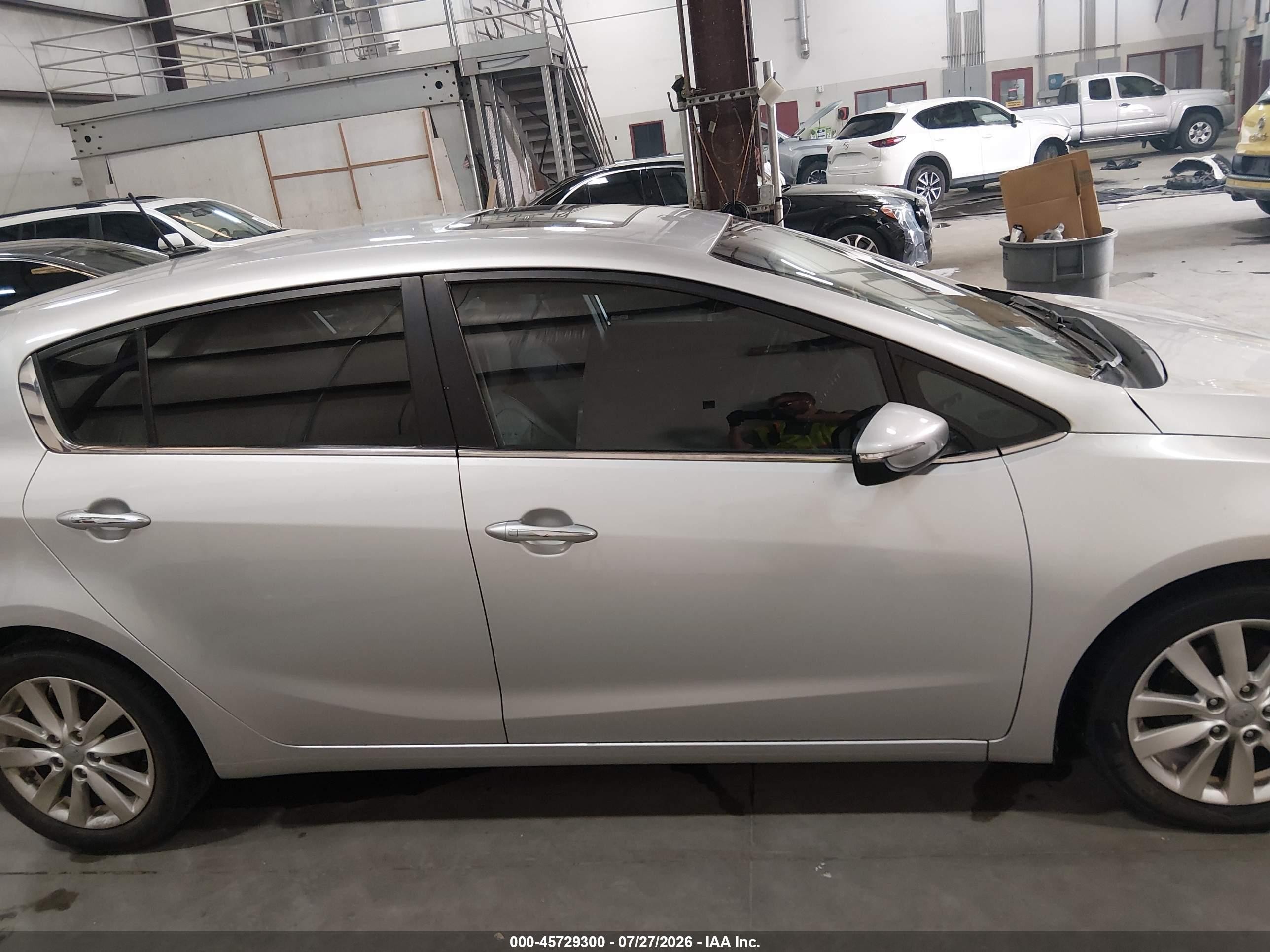 2015 Kia Forte Ex Серебряный vin: KNAFX5A8XF5296659