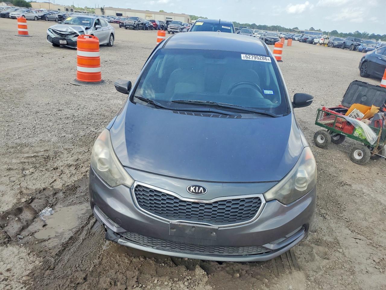 2015 Kia Forte Ex Угольный vin: KNAFX5A8XF5376883