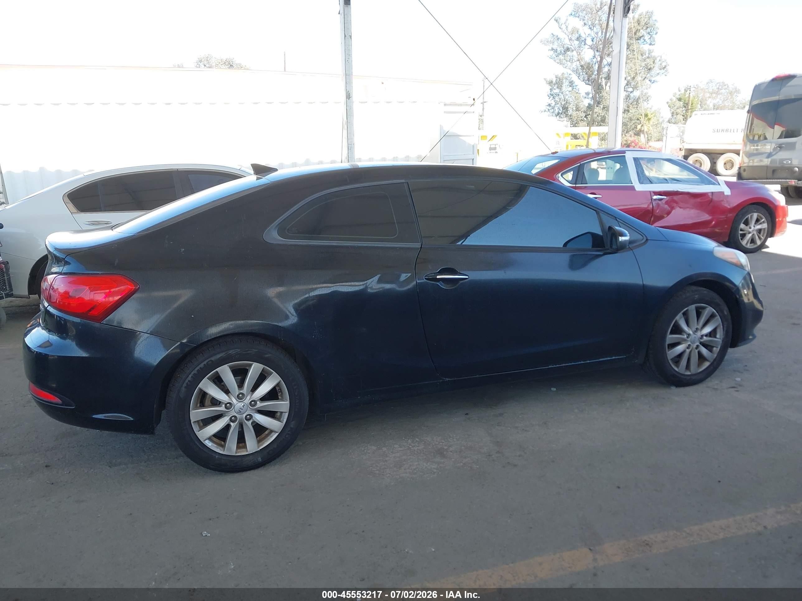 2014 Kia Forte Koup Ex Black vin: KNAFX6A80E5205189