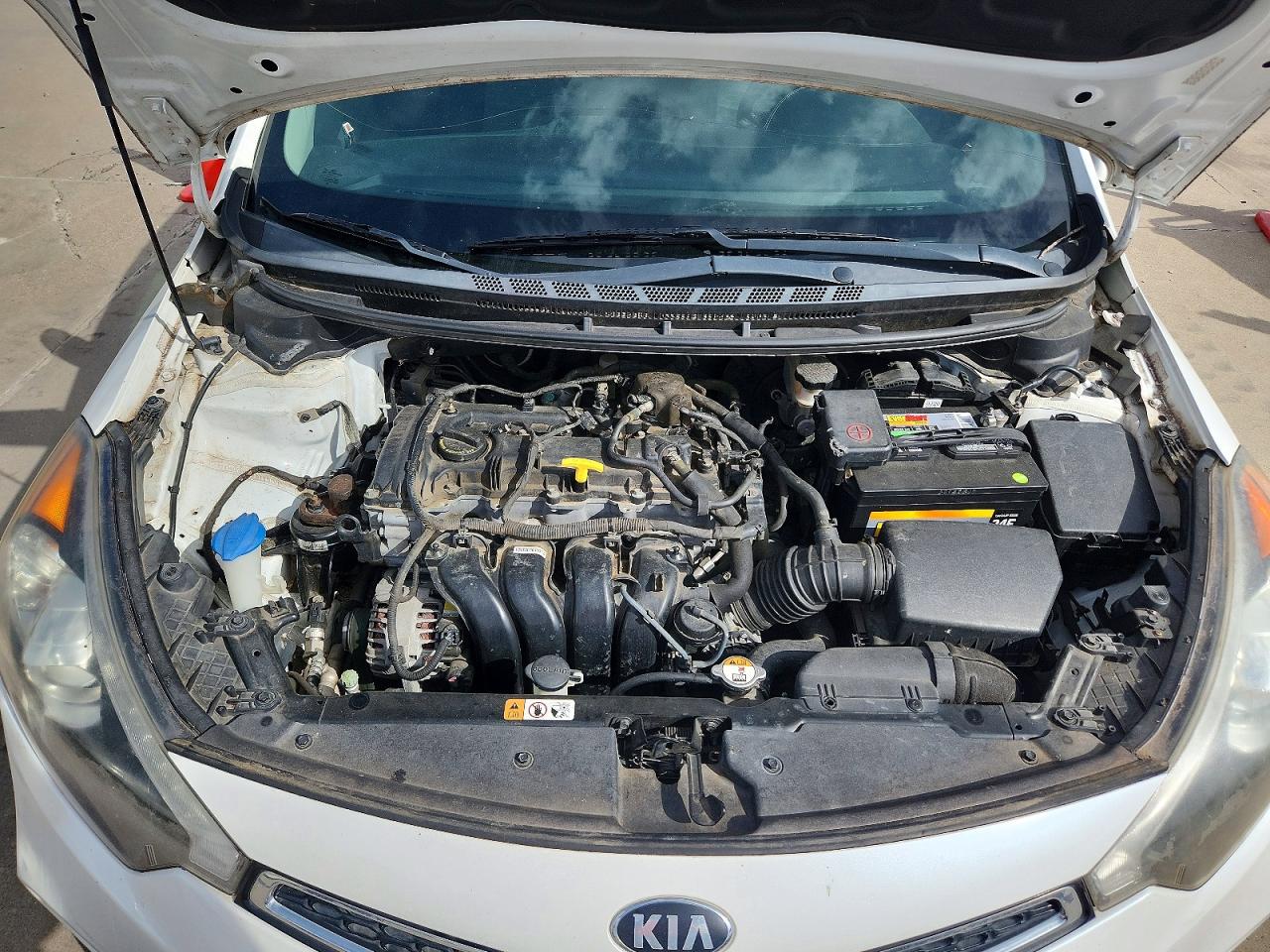 2015 Kia Forte Ex White vin: KNAFX6A81F5274202