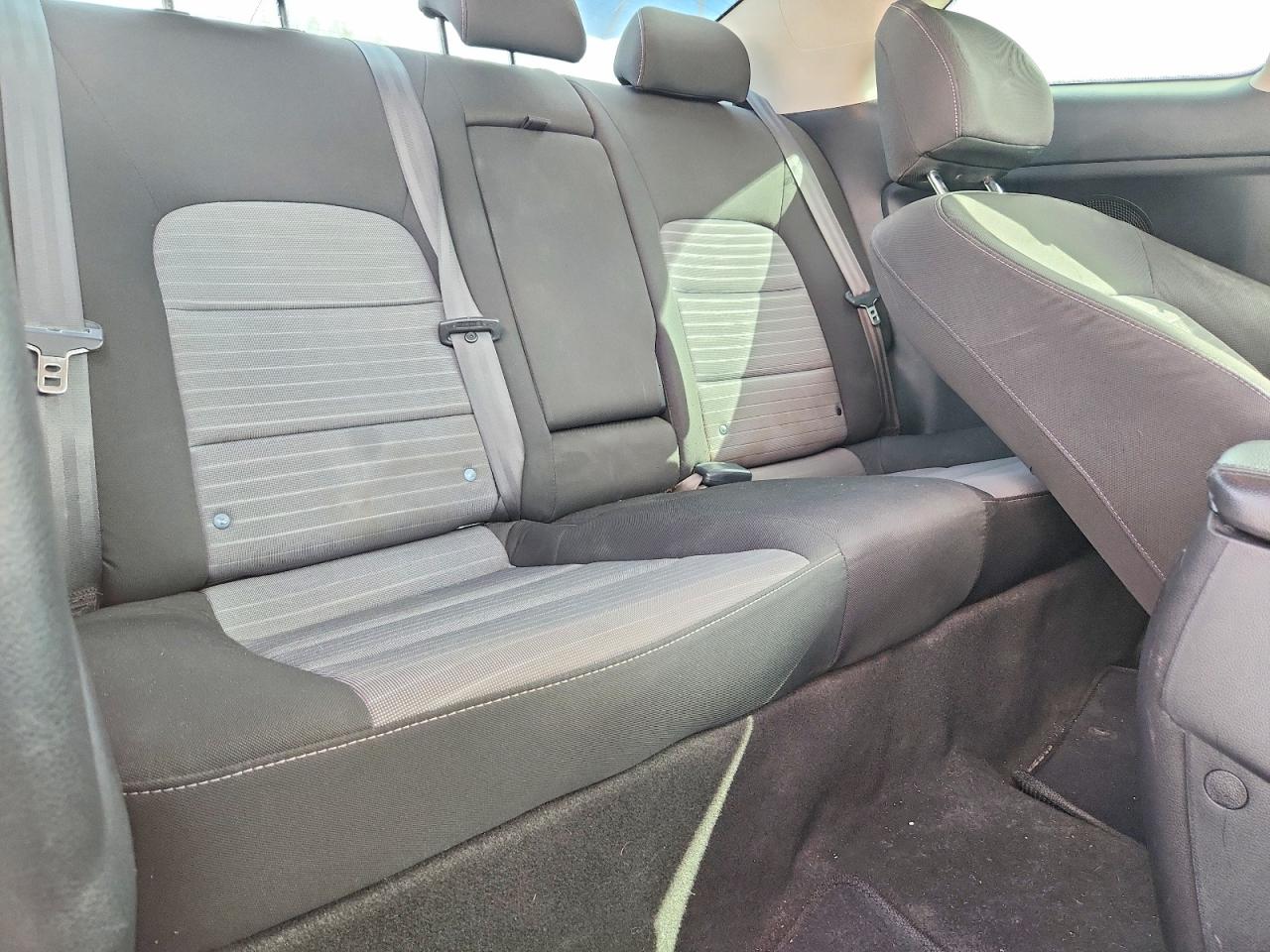 2015 Kia Forte Ex White vin: KNAFX6A81F5274202